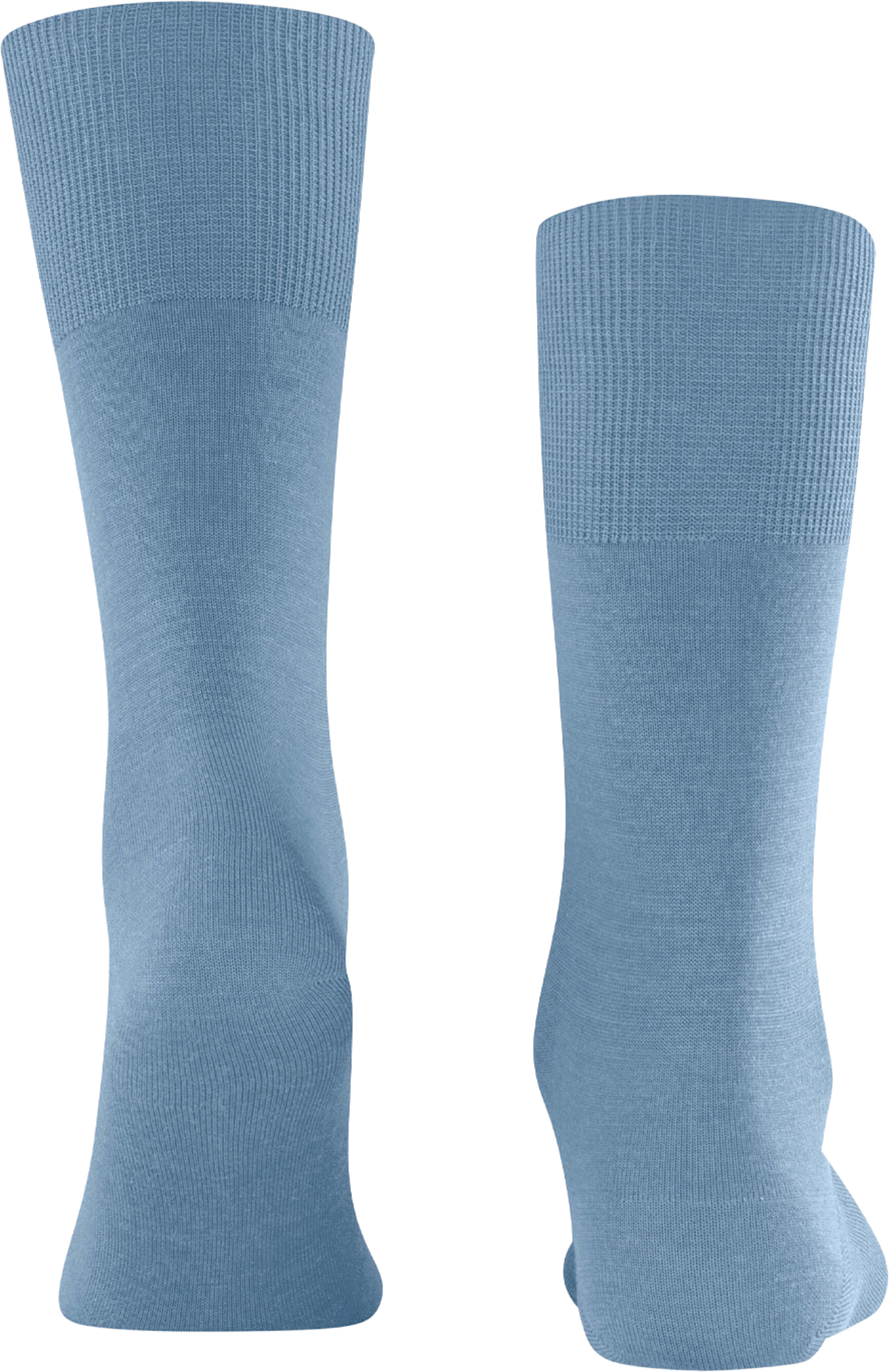 Airport, från Falke, i färgen Sky Blue. Klicka för att öppna bilden i stort format