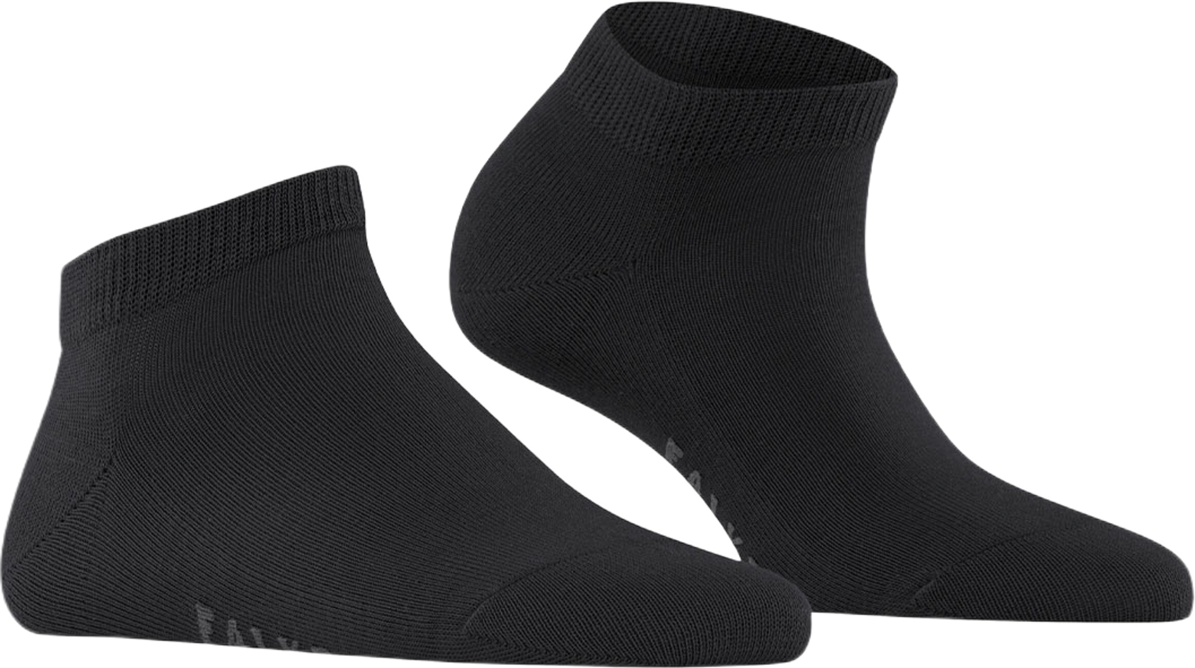 Family Sneaker Socks, från Falke, i färgen Black. Klicka för att öppna bilden i stort format