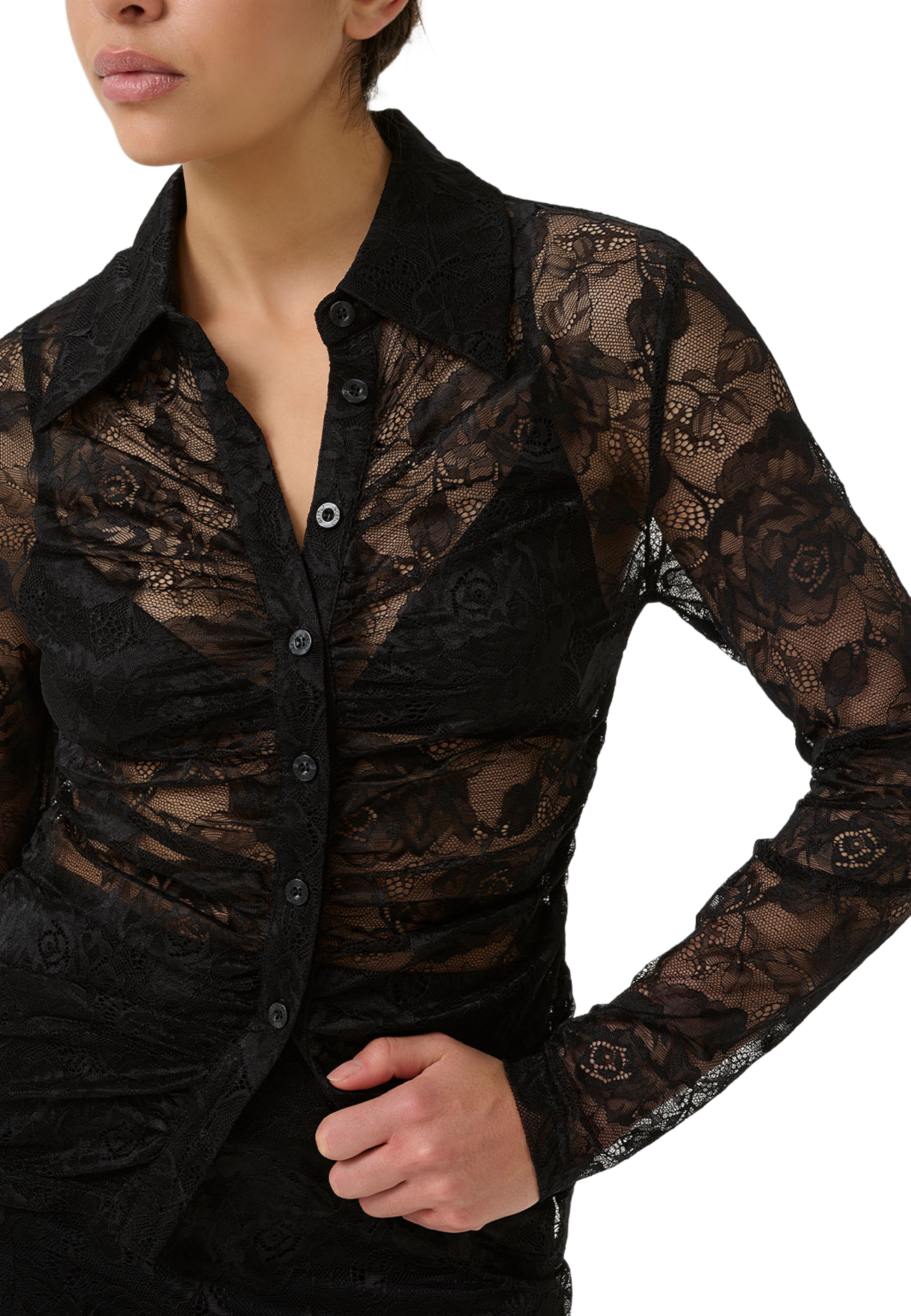 Leala Shirt, från Gestuz, i färgen Black. Klicka för att öppna bilden i stort format