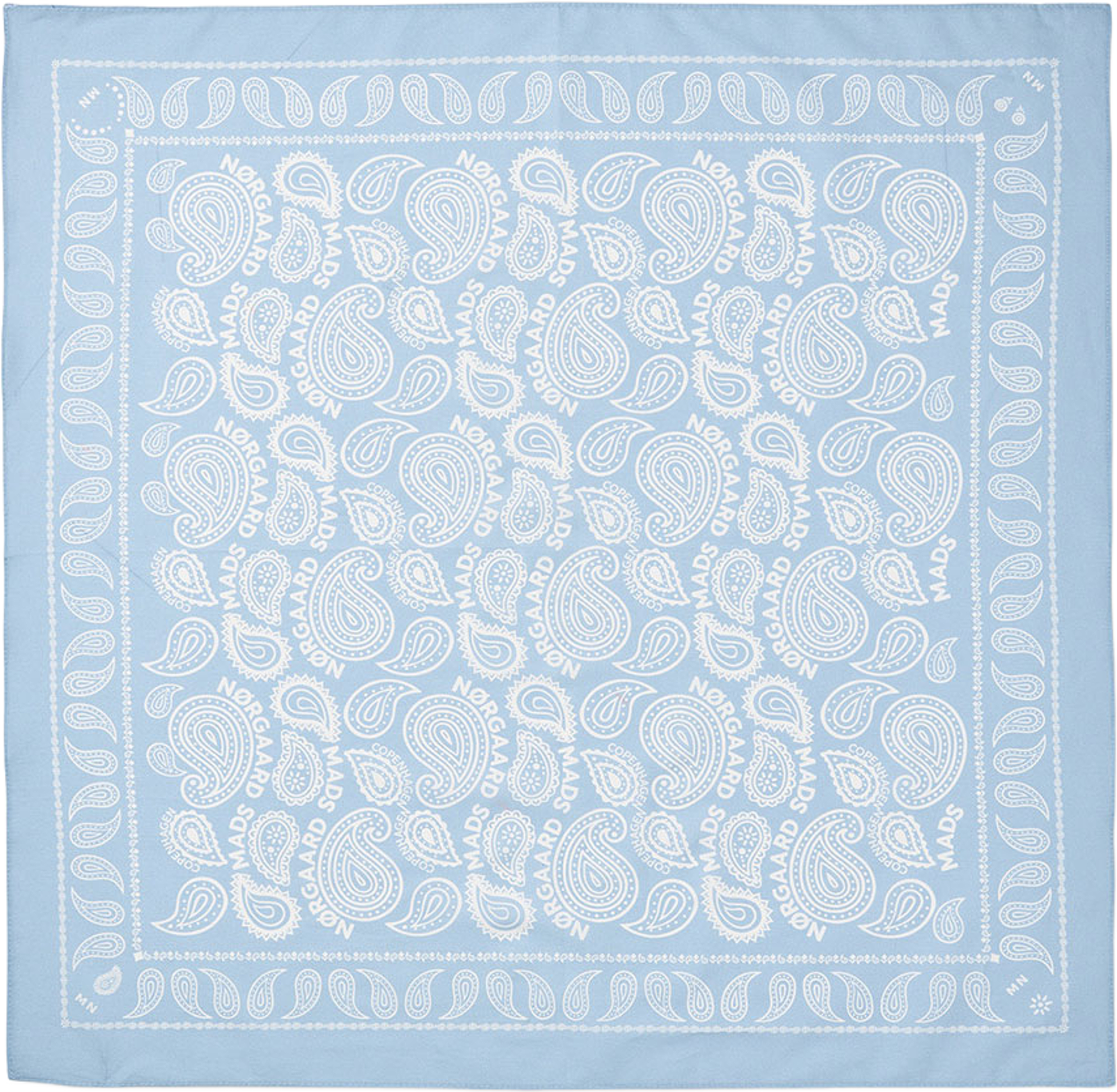 Soft Cotton Paisley Scarf Solid, från Mads Nørgaard, i färgen Cashmere Blue. Klicka för att öppna bilden i stort format