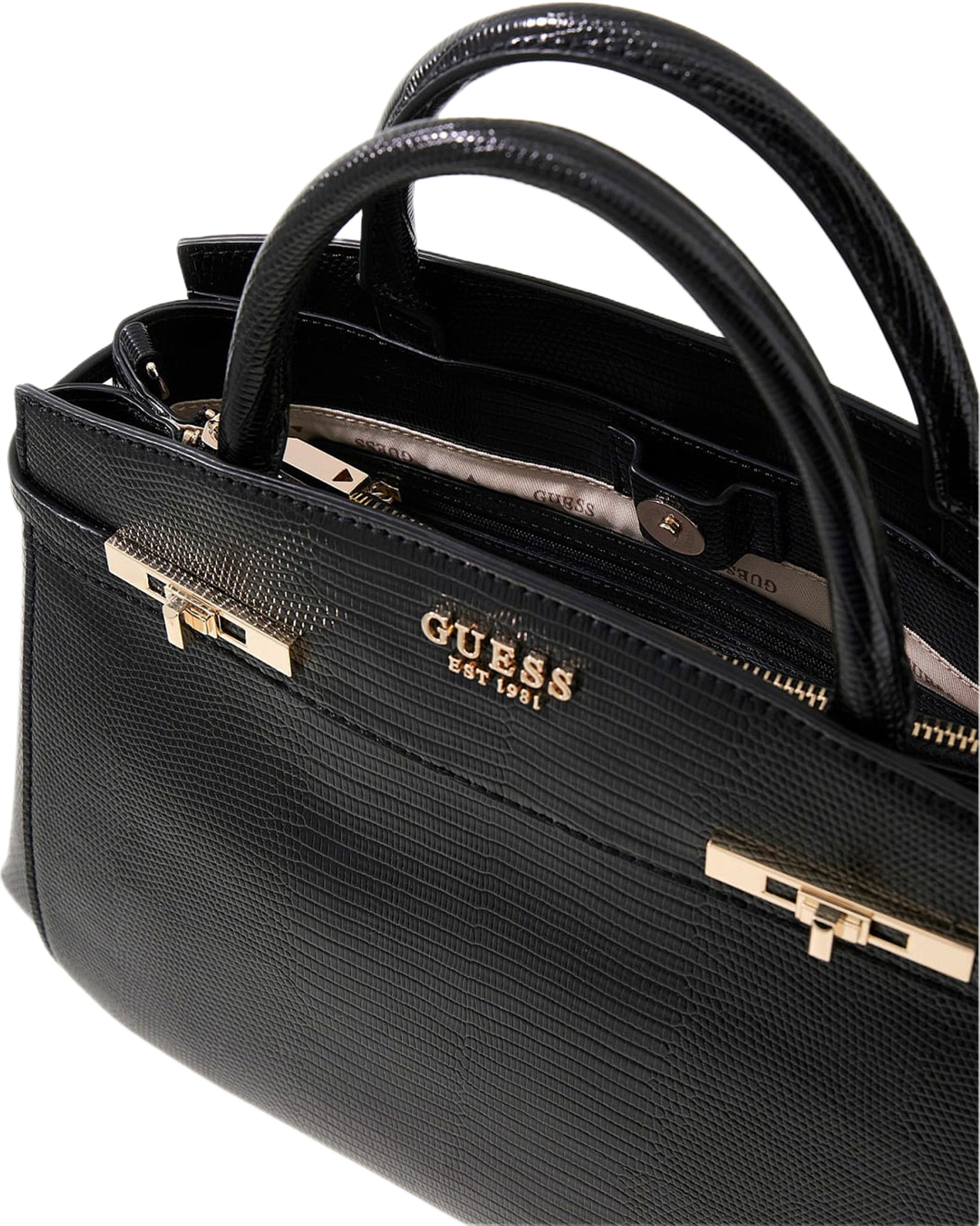 MELINDA TRIPLE COMP SATCHEL, från Guess, i färgen Black. Klicka för att öppna bilden i stort format