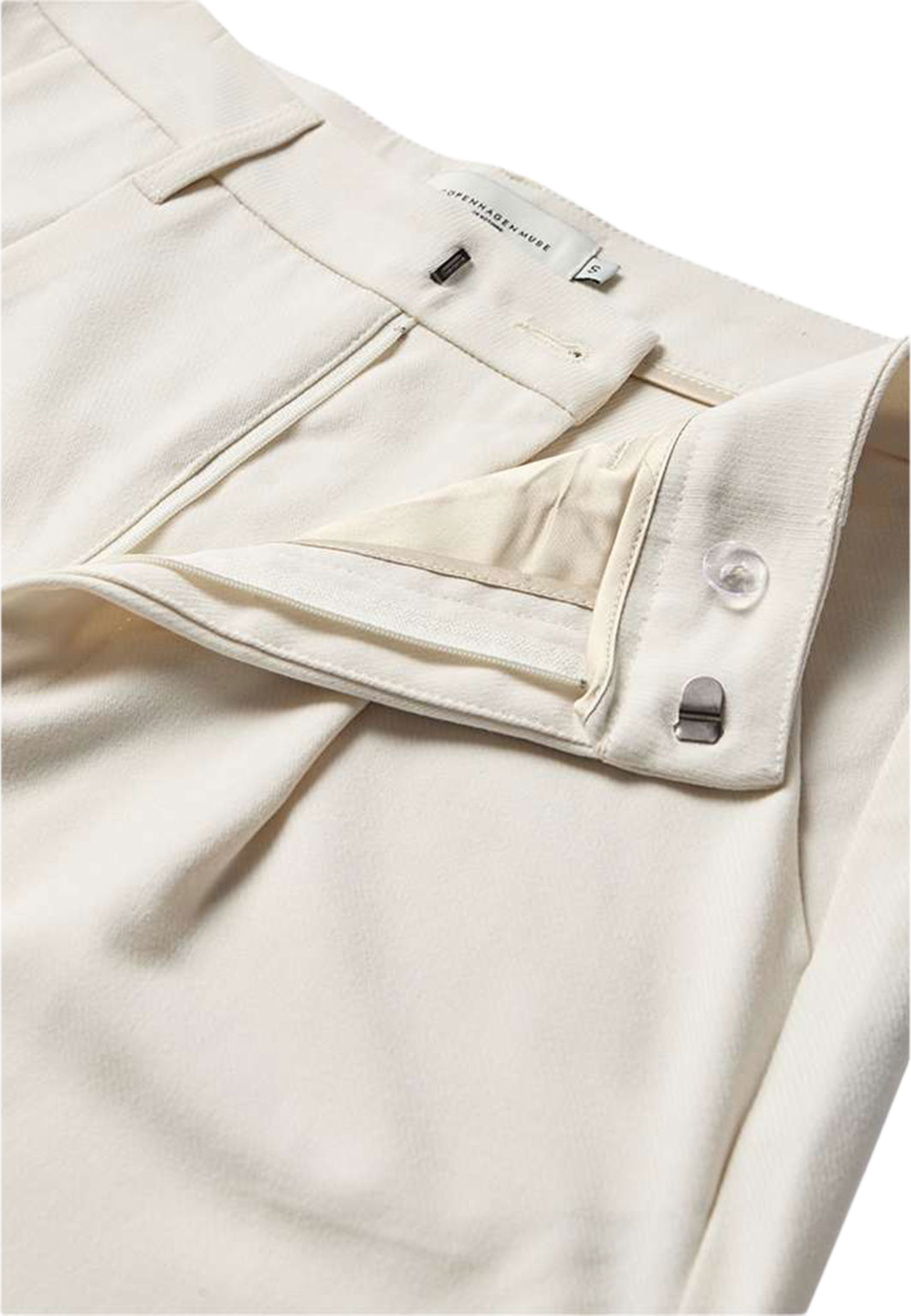 CMTAILOR Pants, från Copenhagen Muse, i färgen Jet Stream. Klicka för att öppna bilden i stort format