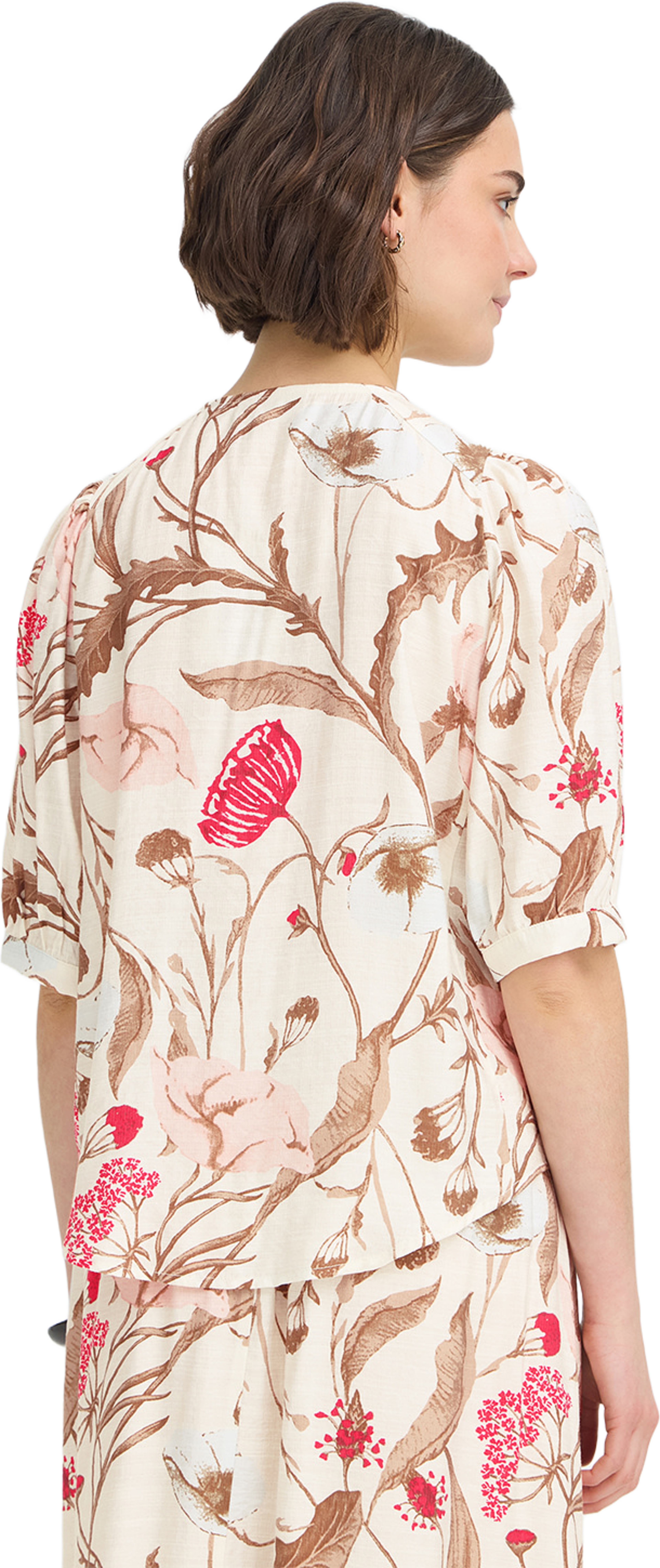 Ariana Sh 10, från Fransa, i färgen Savannah Floral. Klicka för att öppna bilden i stort format