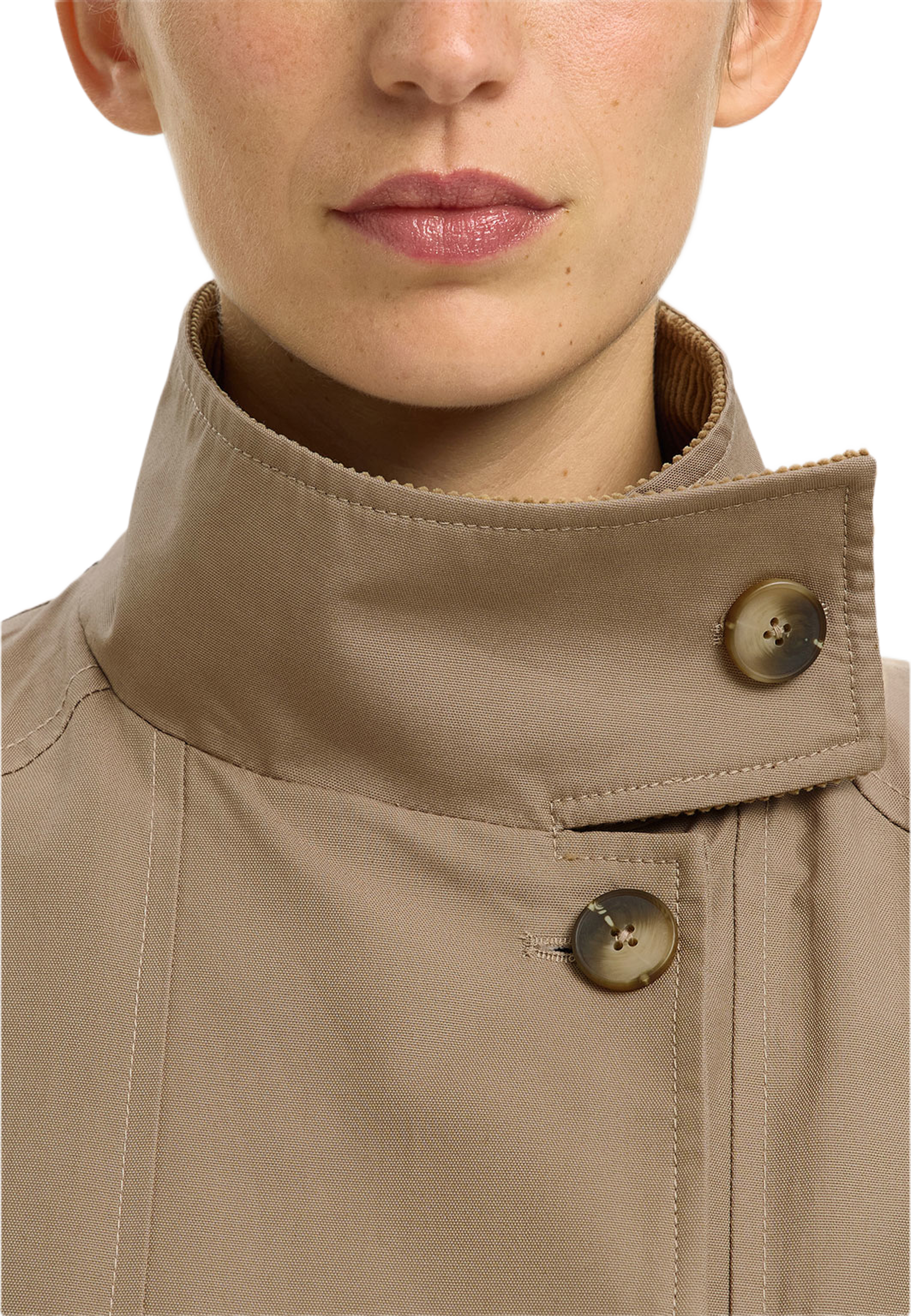 SLFKYLIE Jacka, från Selected Femme, i färgen Weathered Teak. Klicka för att öppna bilden i stort format