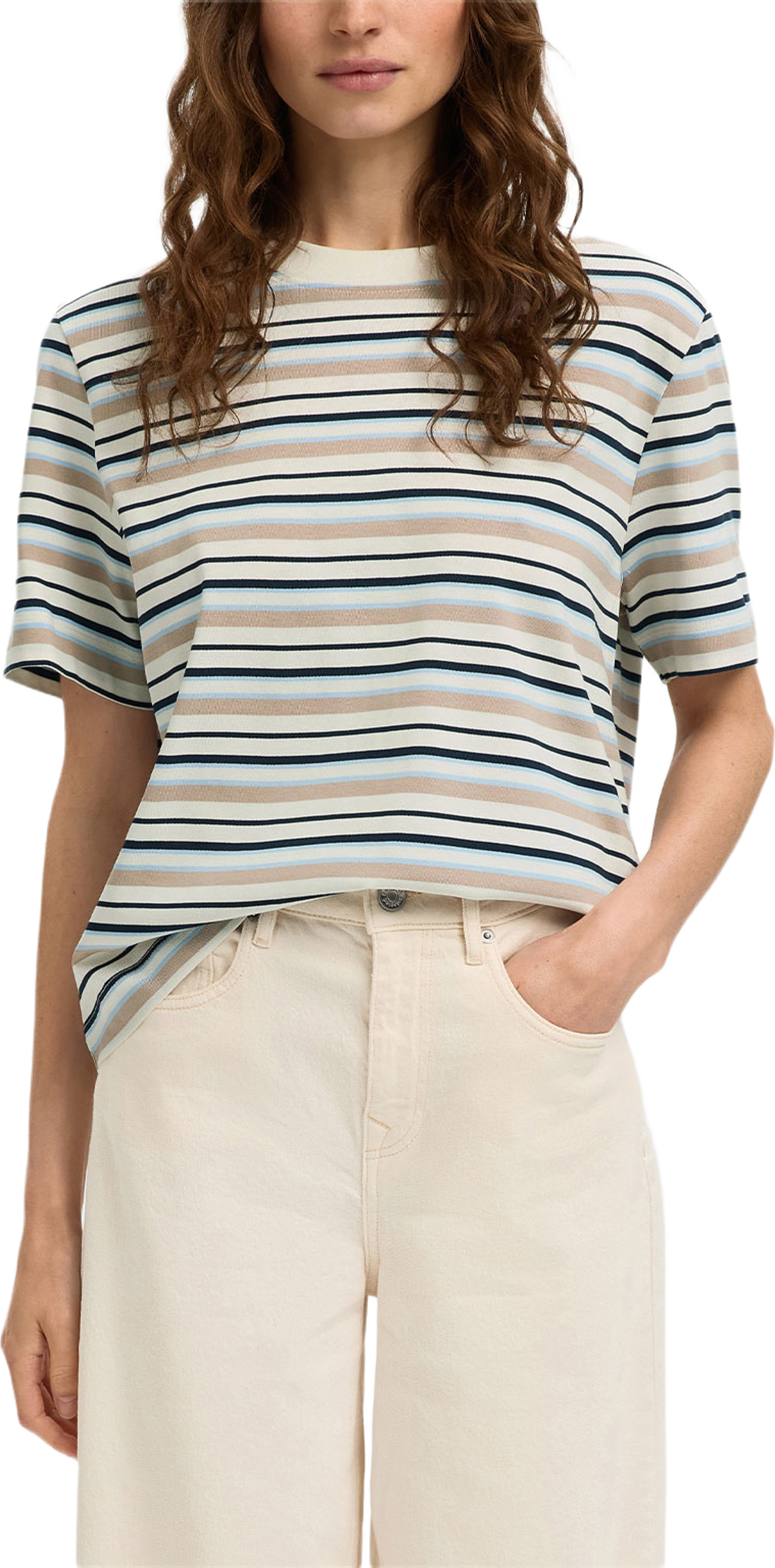 SLFESSENTIAL STRIPED BOXY TEE, från Selected Femme, i färgen Cashmere Blue Multi Stripes. Klicka för att öppna bilden i stort format