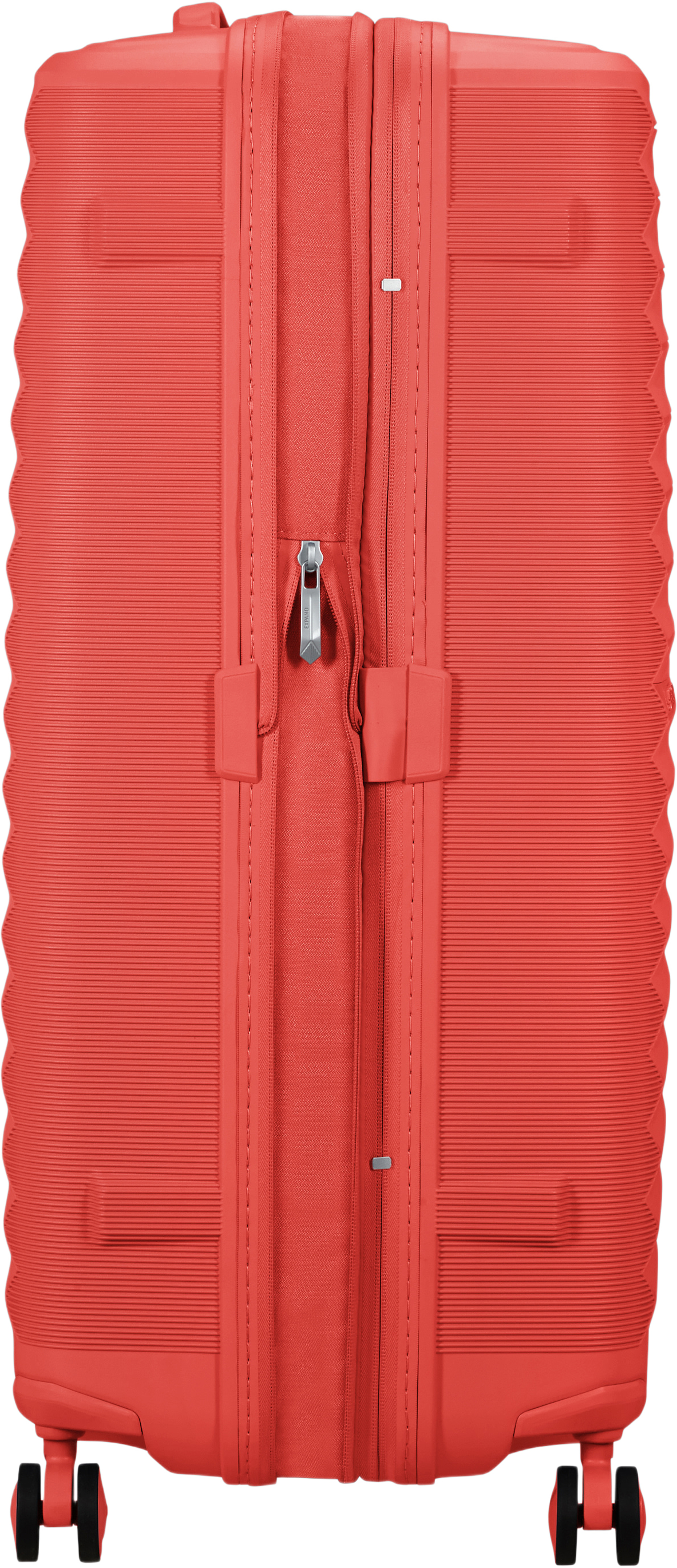 Resväska 77 cm Fast Forward, från American Tourister, i färgen Sunset Coral. Klicka för att öppna bilden i stort format