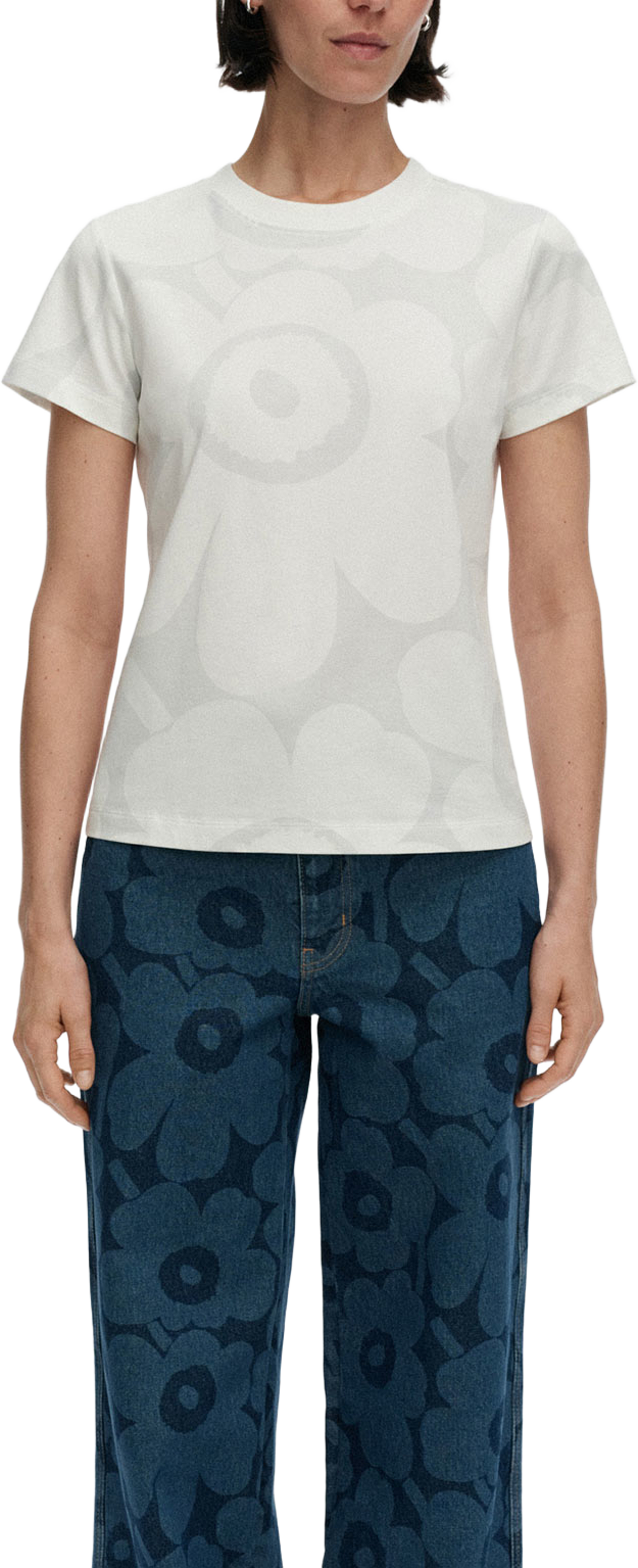 Heleys Unikko T-shirt, från Marimekko, i färgen White, Light Grey. Klicka för att öppna bilden i stort format