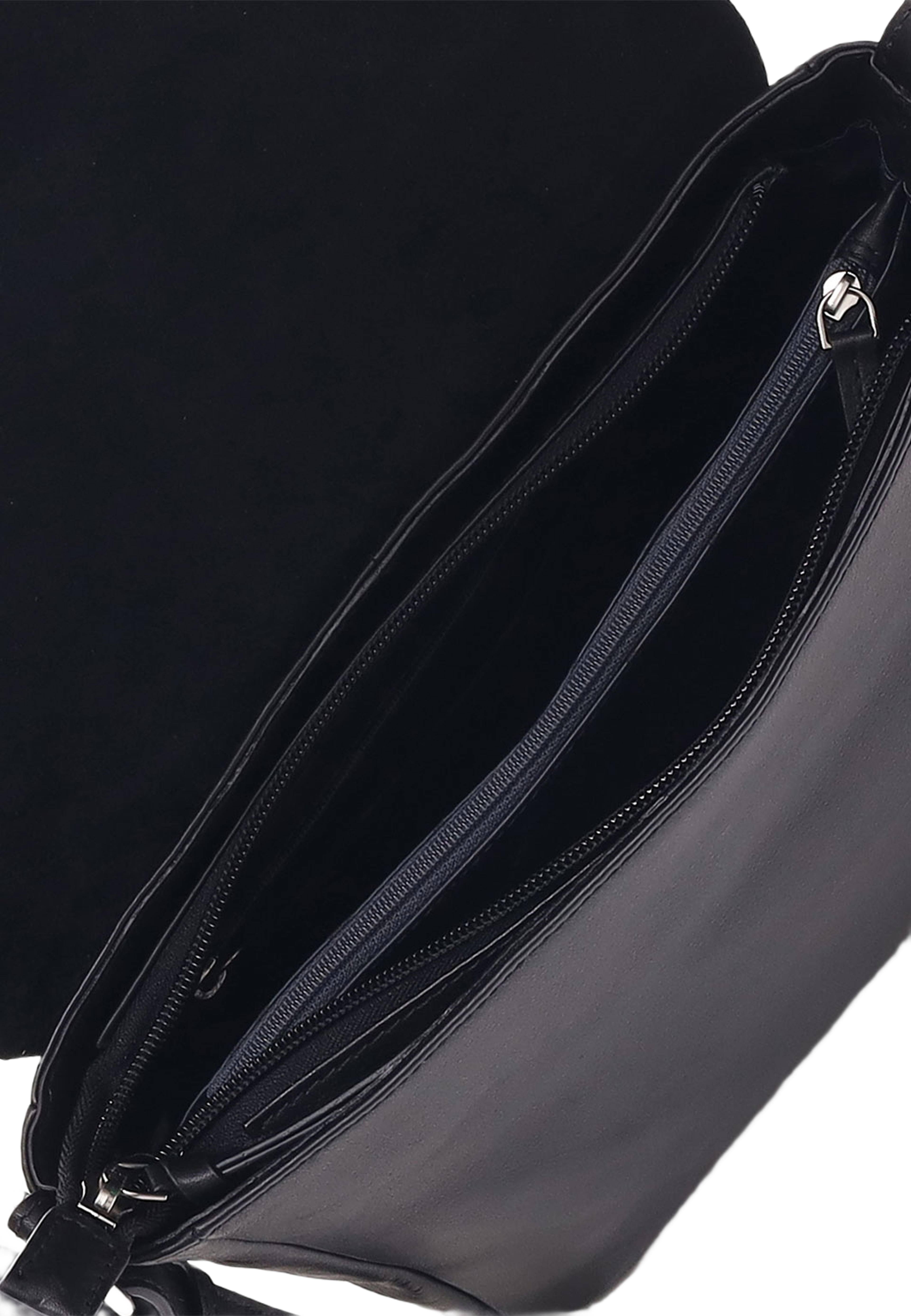 Emily Axelväska, från Adax, i färgen Black. Klicka för att öppna bilden i stort format