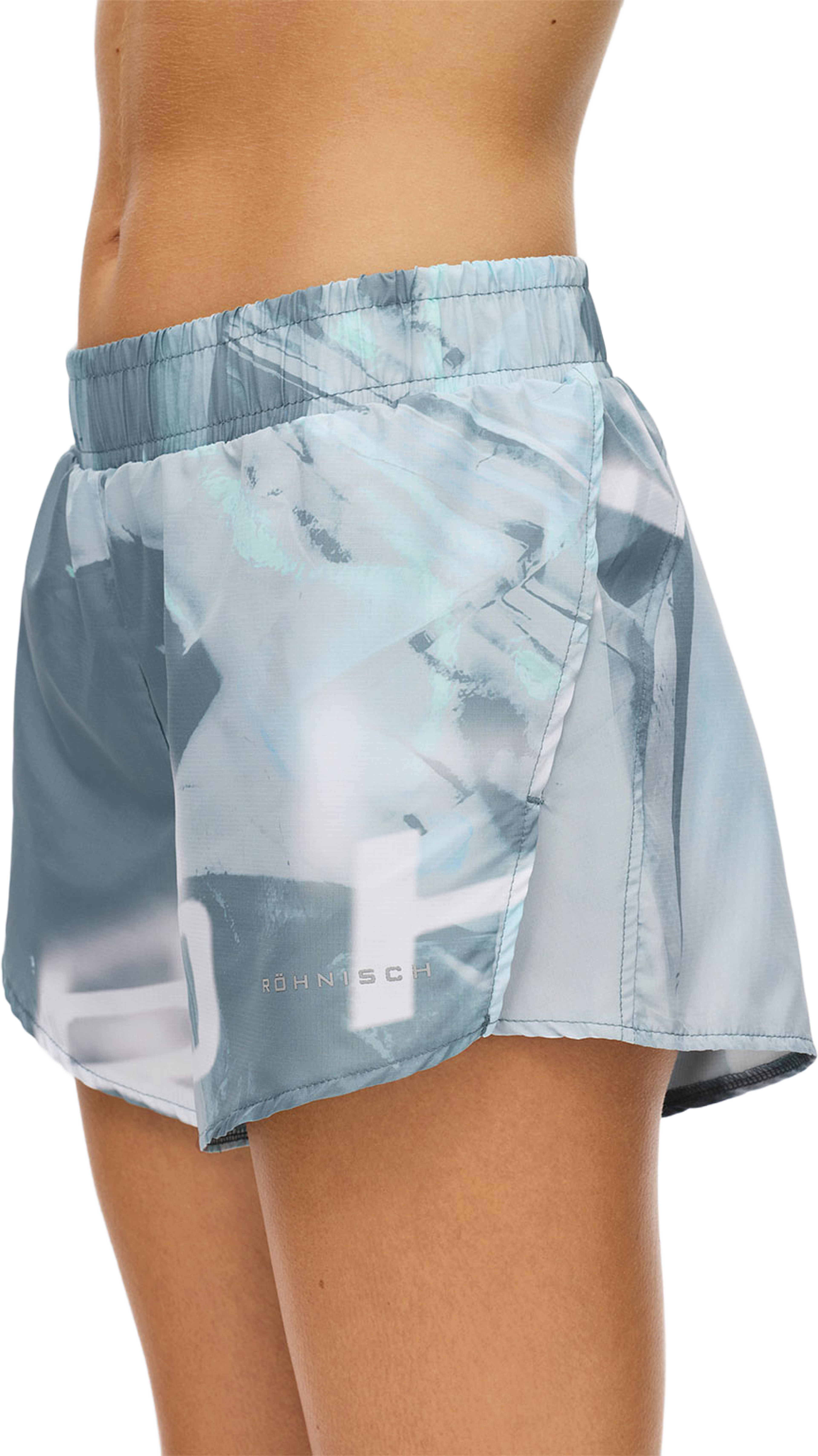 Wind Shield Run Shorts, från Röhnisch, i färgen Neon Sprint. Klicka för att öppna bilden i stort format