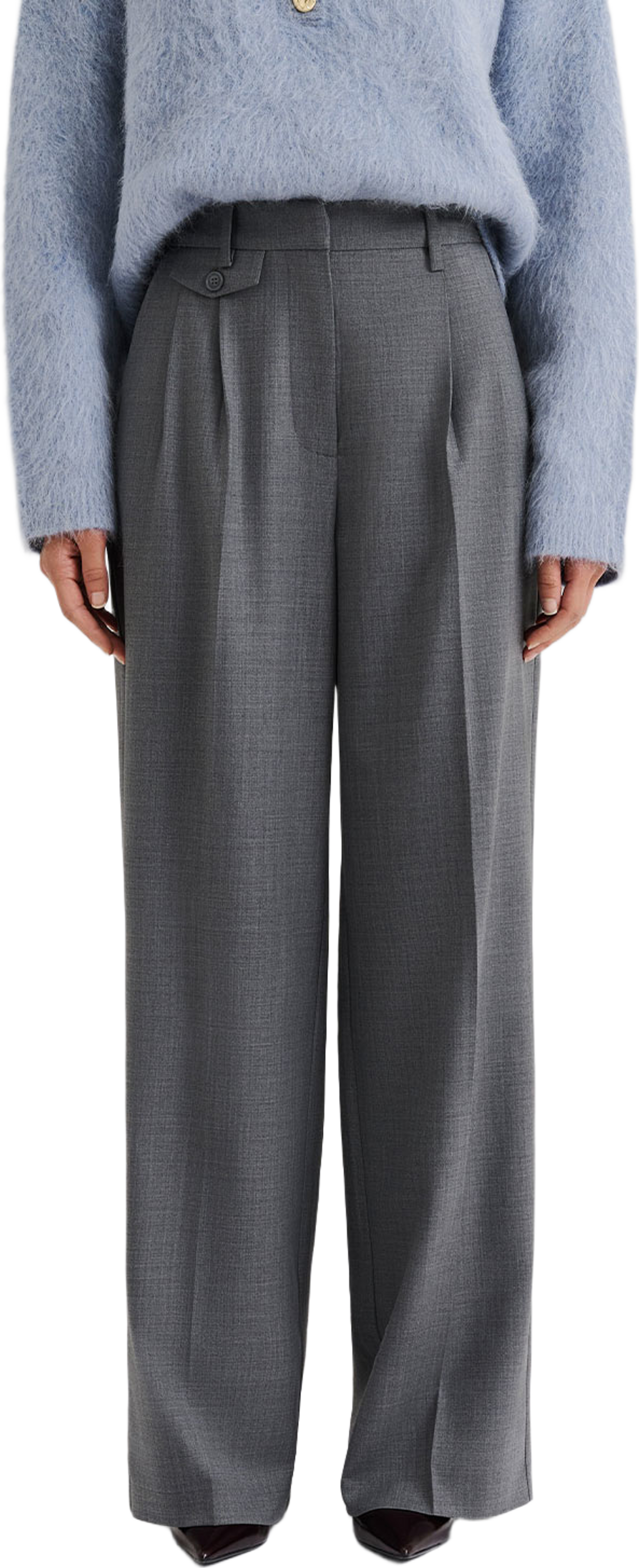 Yana Tailored Wide Pants, från Malina, i färgen Grey. Klicka för att öppna bilden i stort format