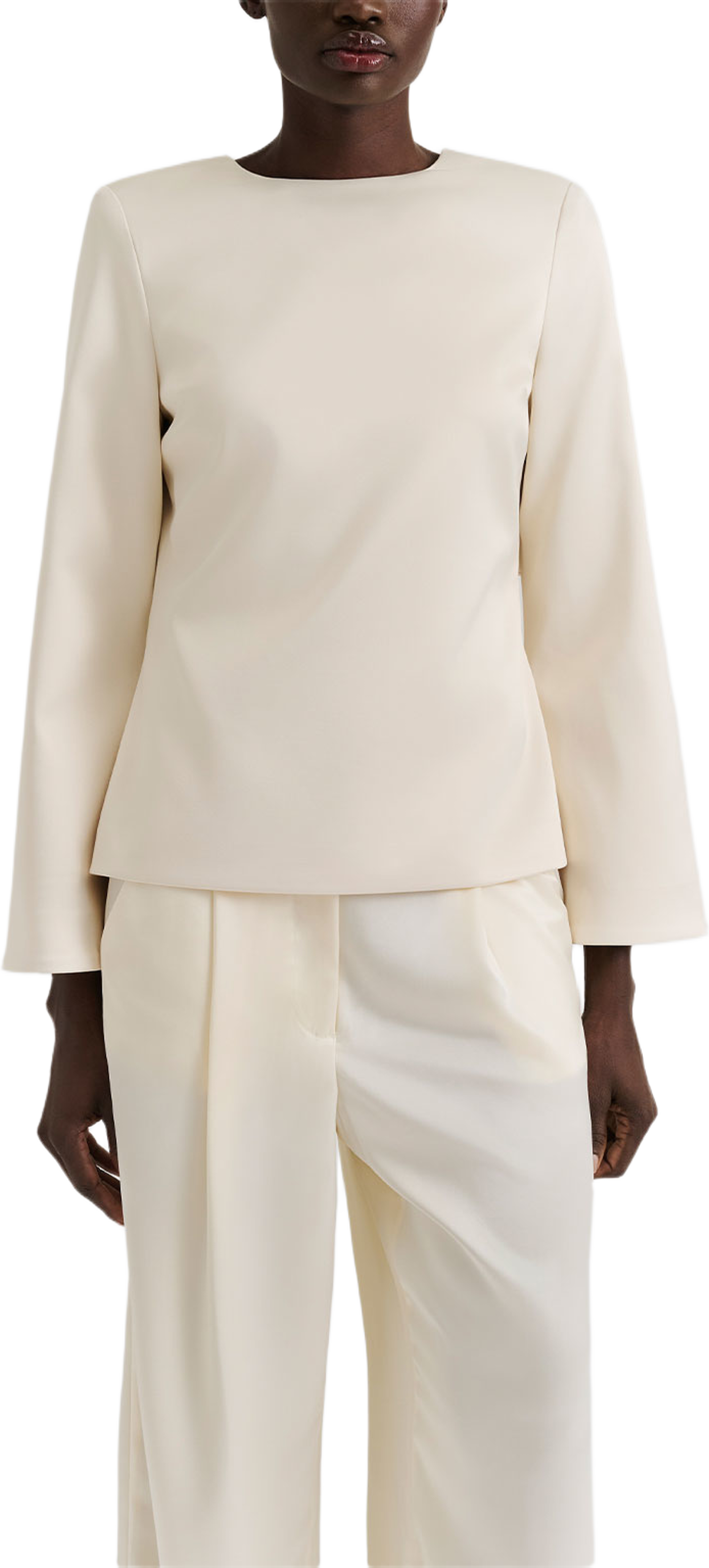 Elna Bow Detailed Top, från Malina, i färgen Vanilla. Klicka för att öppna bilden i stort format