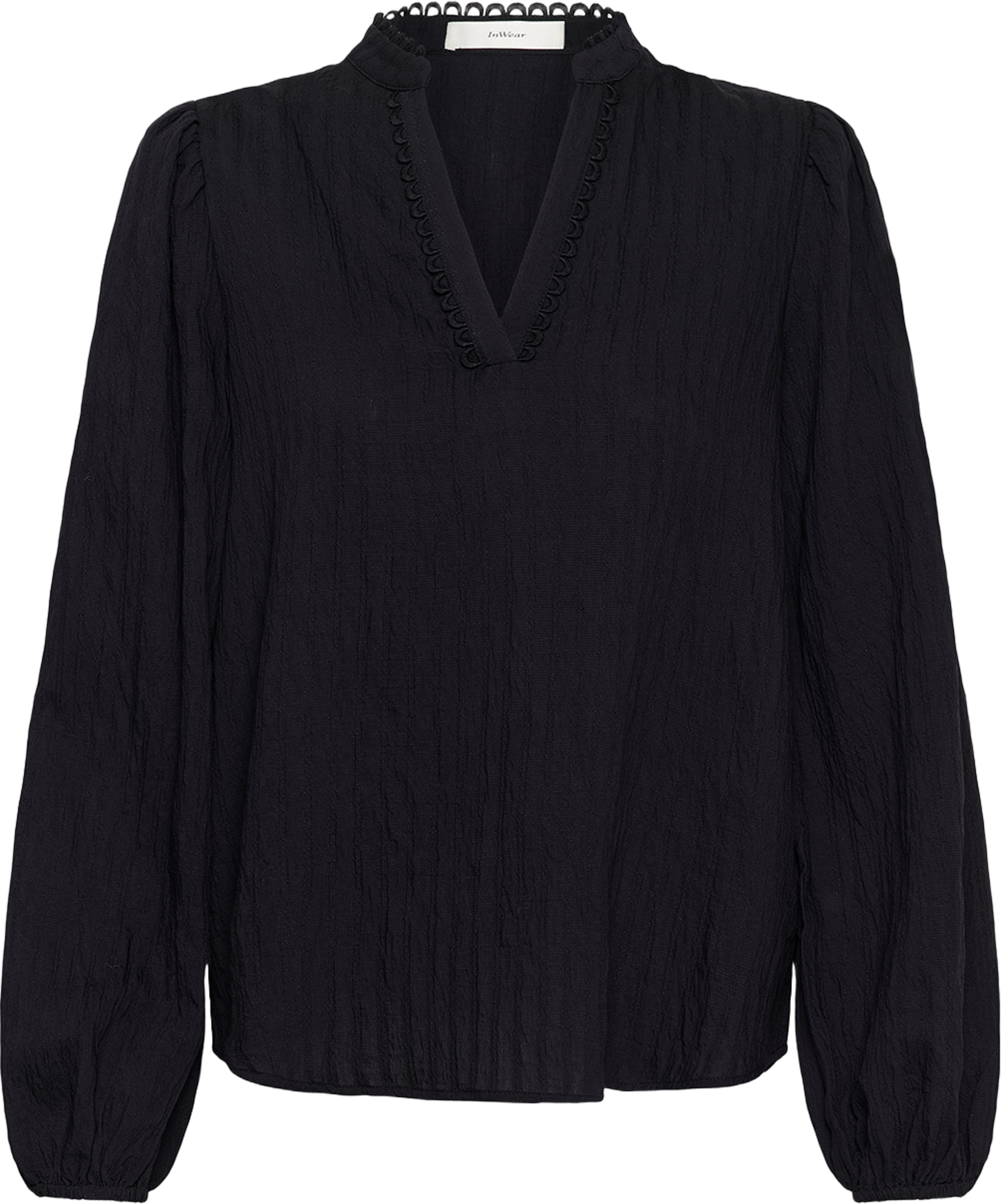 Derma Shirt, från Inwear, i färgen Black. Klicka för att öppna bilden i stort format