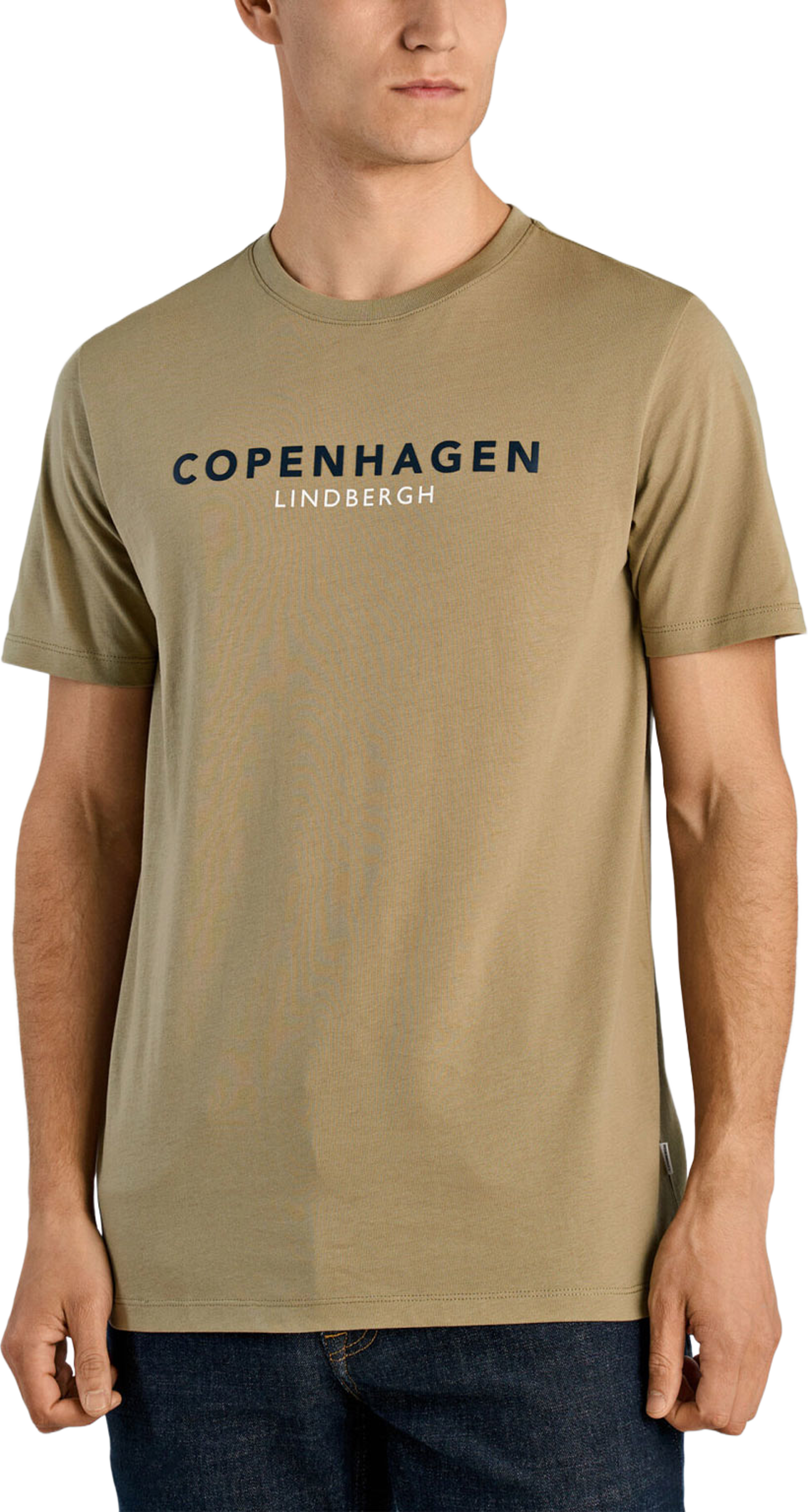 Lindbergh Copenhagen print tee S/S T-Shirt, från Lindbergh, i färgen Dusty Green. Klicka för att öppna bilden i stort format