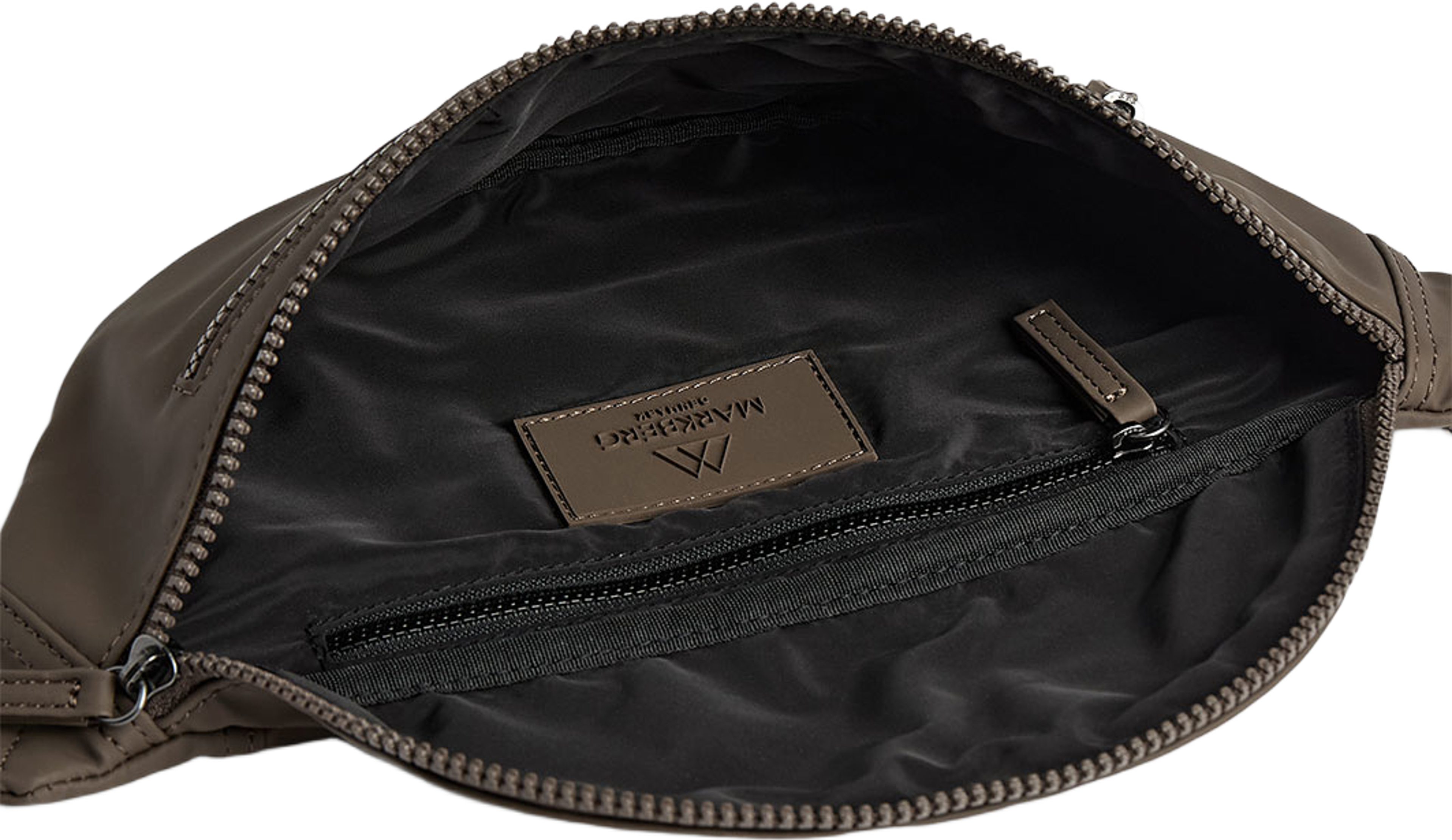 Cargo Bum bag Rubber, från Markberg, i färgen Major Brown. Klicka för att öppna bilden i stort format