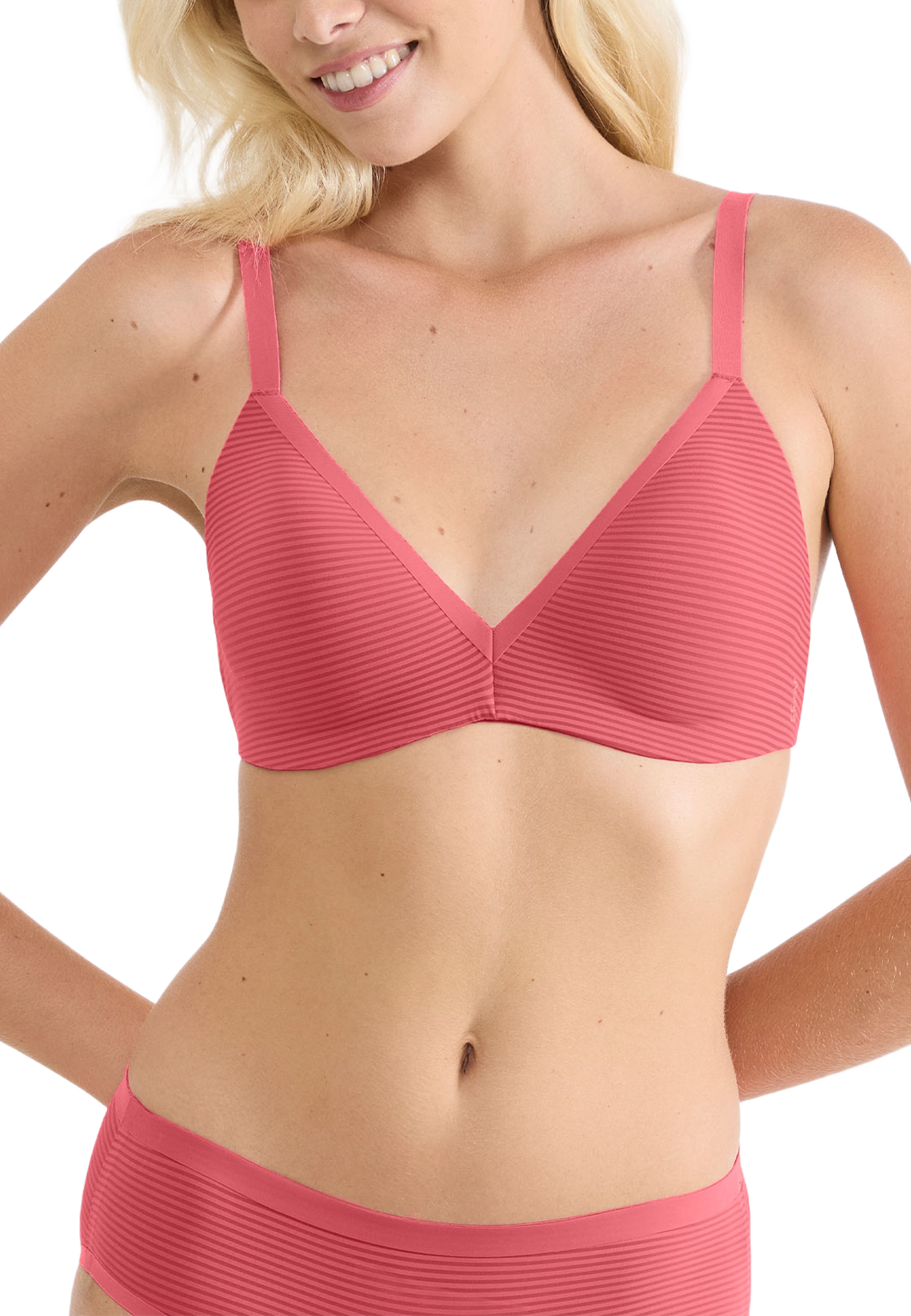 ZERO Feel Air THE UP Push Up, från Sloggi, i färgen Flamingo. Klicka för att öppna bilden i stort format