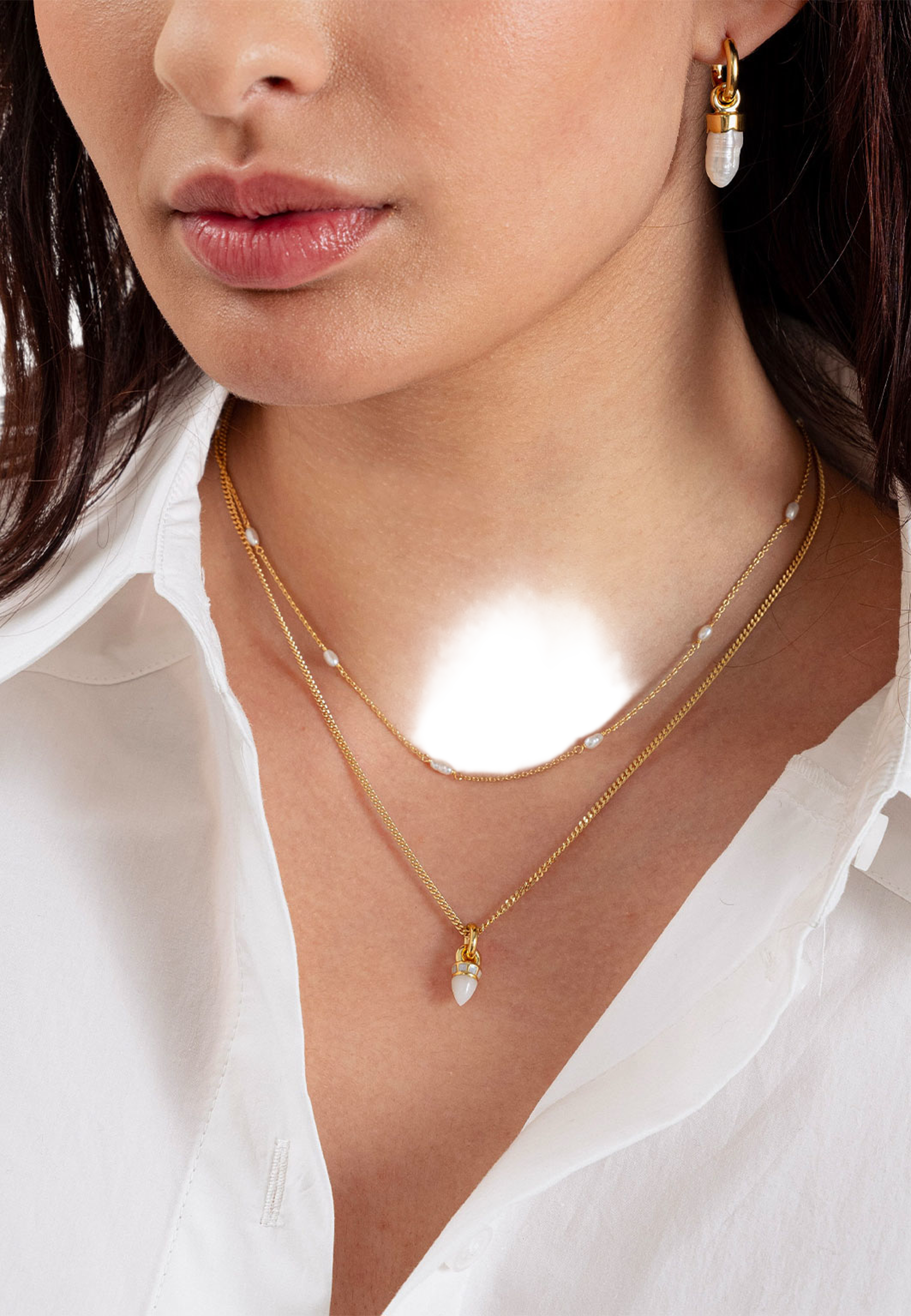 Treasure Multi Pearl Necklace, från Syster P, i färgen Gold. Klicka för att öppna bilden i stort format