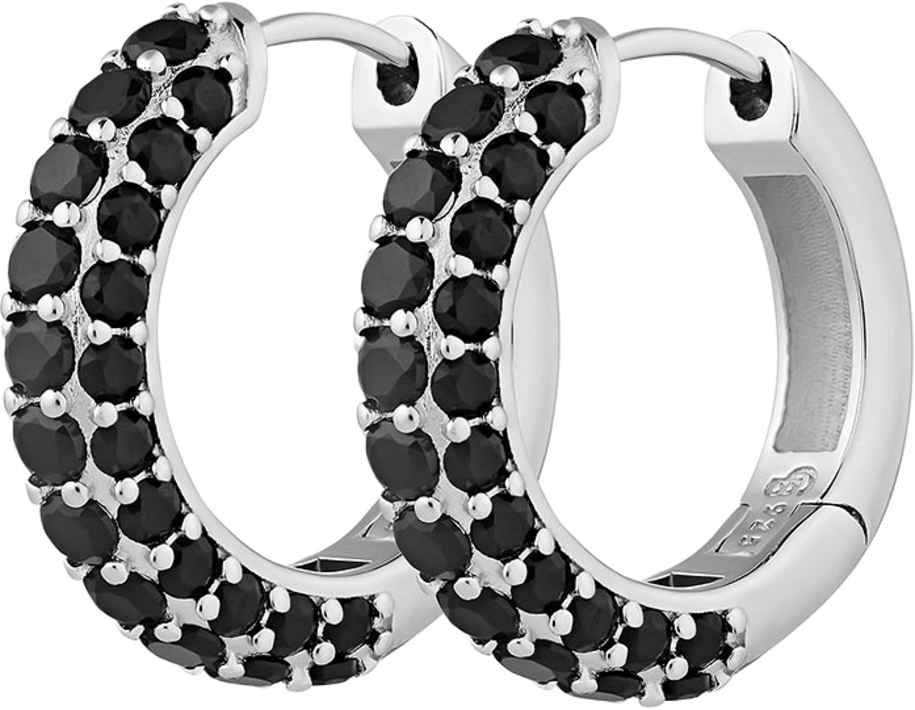 Timeless Chunky Hoops, från Charlotte Bonde STHLM, i färgen Silver/Black Spinel. Klicka för att öppna bilden i stort format