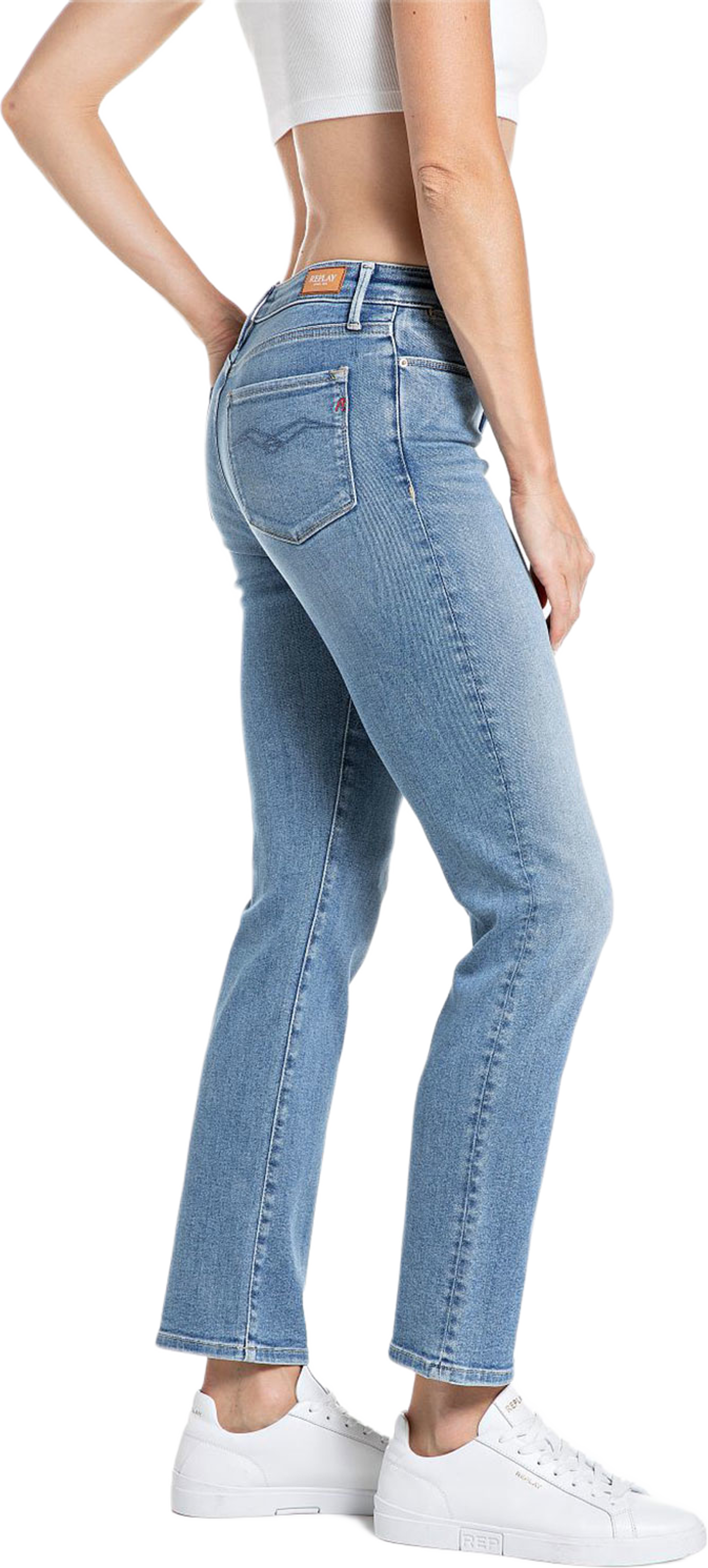 Zolie Straight Leg High Waist Denim, från Replay, i färgen Light Blue. Klicka för att öppna bilden i stort format