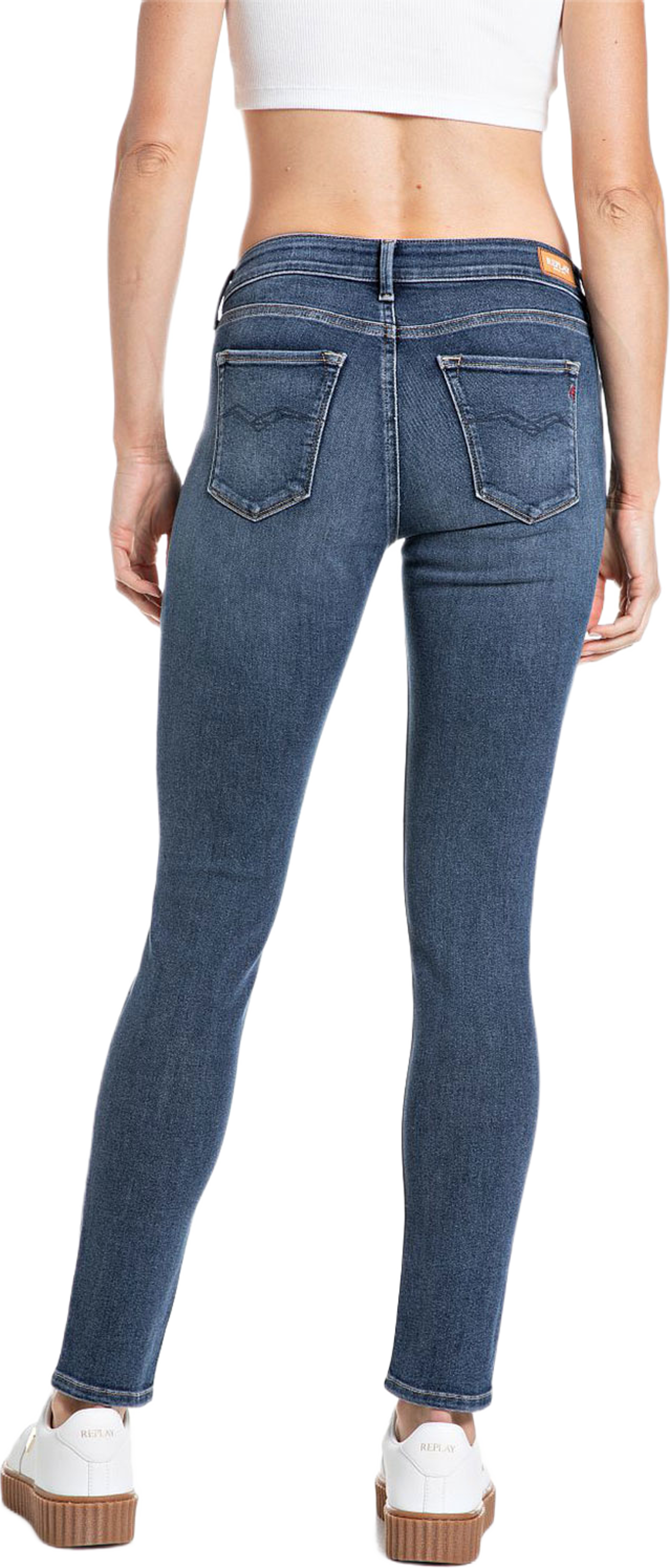 New Luz Skinny Jeans, från Replay, i färgen Medium Blue. Klicka för att öppna bilden i stort format