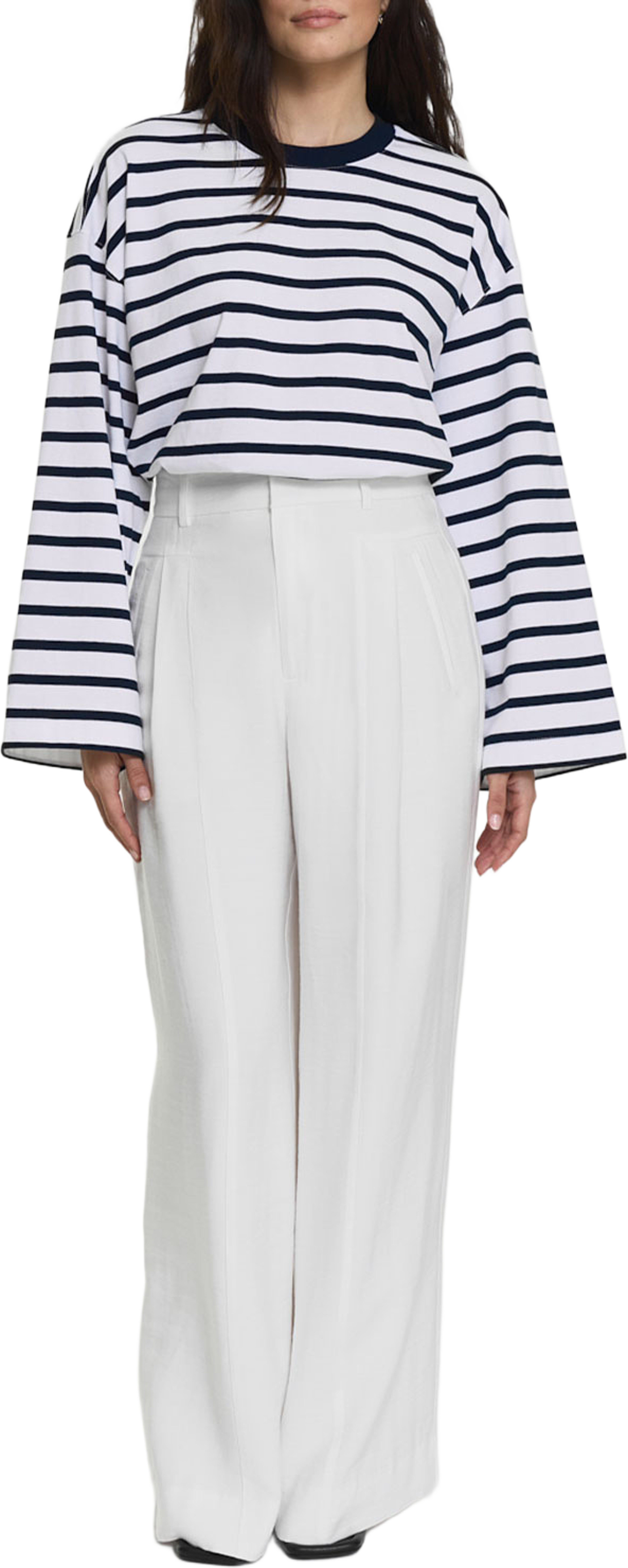 Celeste LS Top, från Twist & Tango, i färgen Navy White Stripe. Klicka för att öppna bilden i stort format