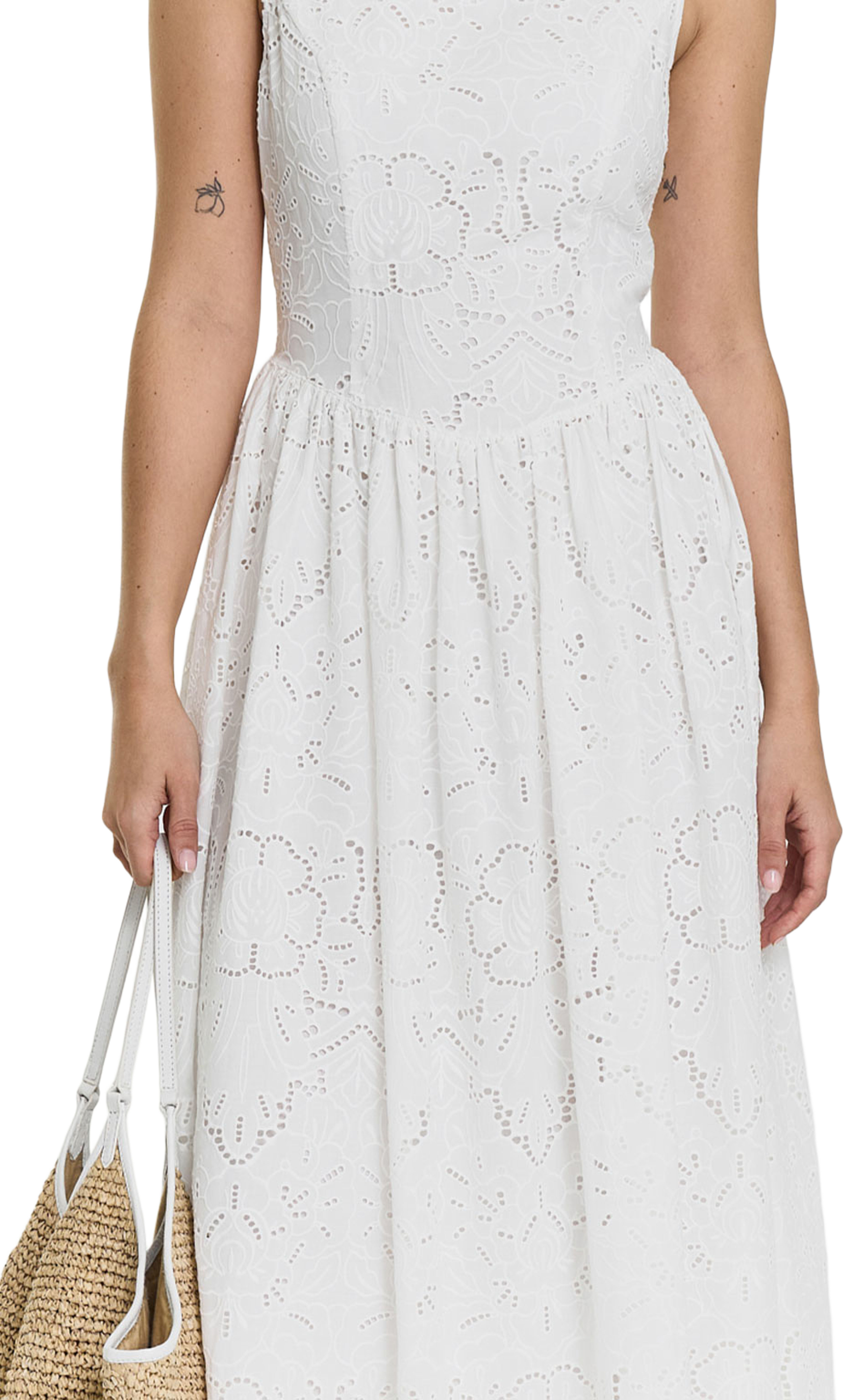 Myka Broderie Dress, från Twist & Tango, i färgen White. Klicka för att öppna bilden i stort format