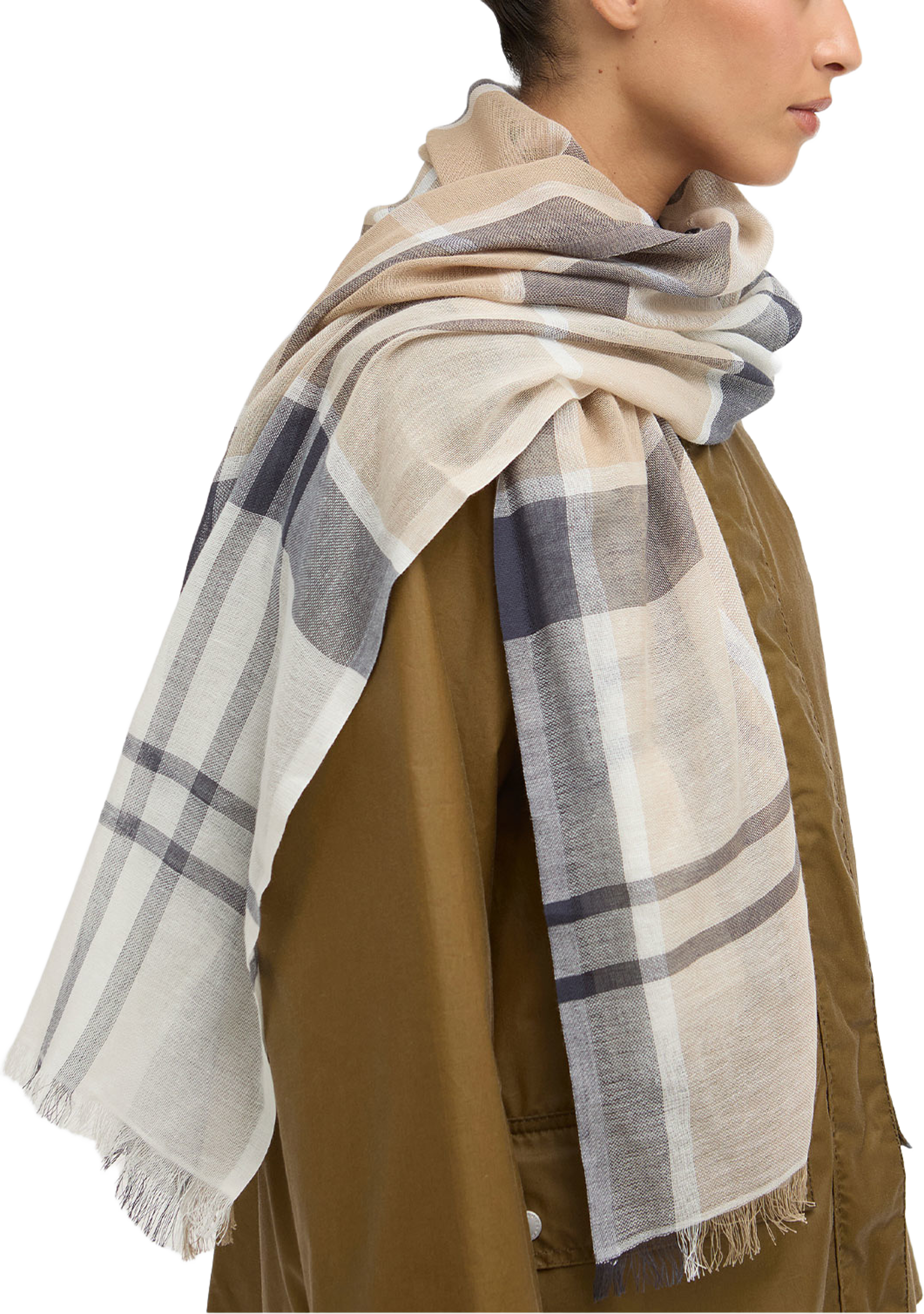 Barbour Abigail Tartan Scarf, från Barbour, i färgen Dress Navy. Klicka för att öppna bilden i stort format