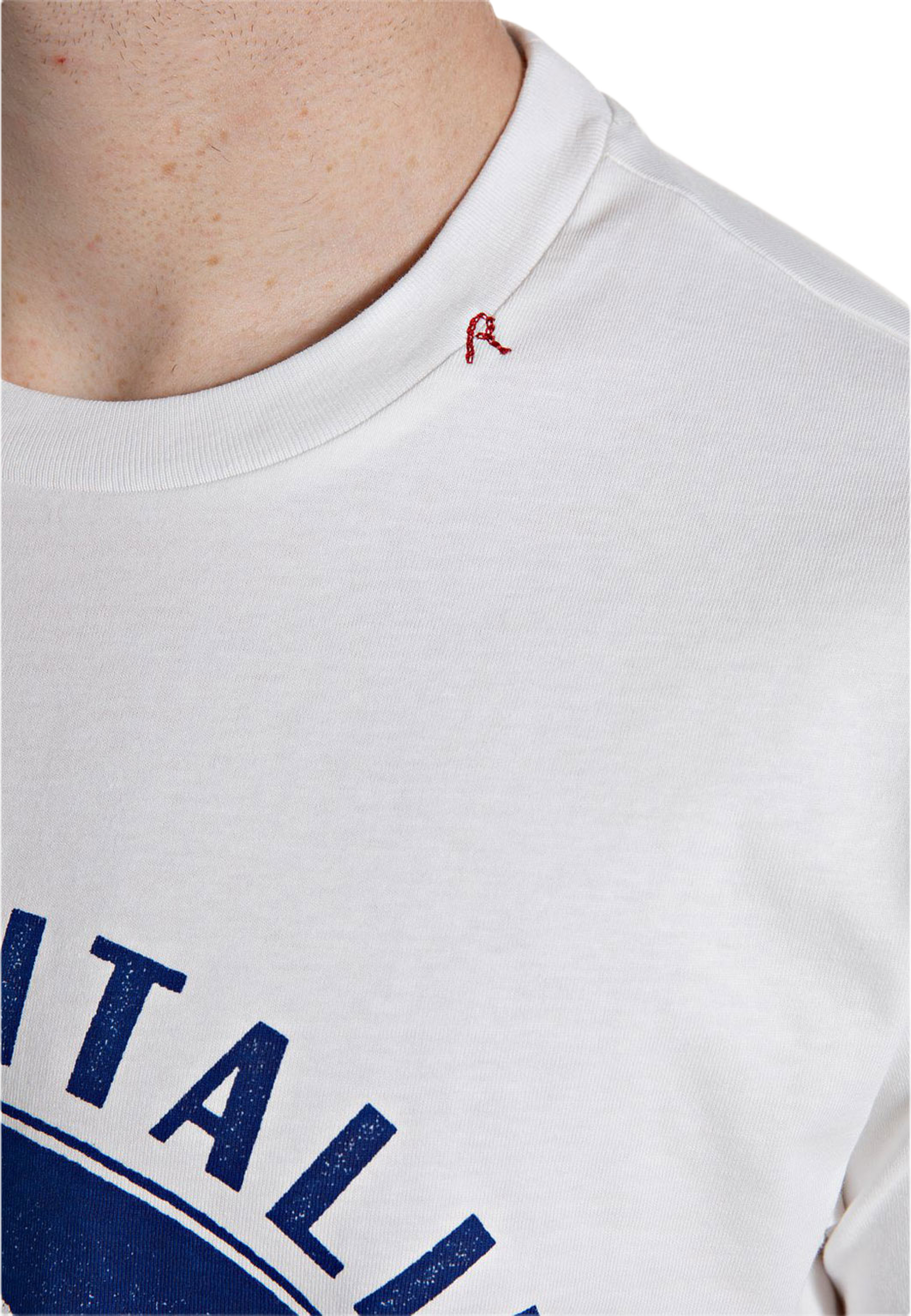 T-shirt with Design, från Replay, i färgen Natural White. Klicka för att öppna bilden i stort format