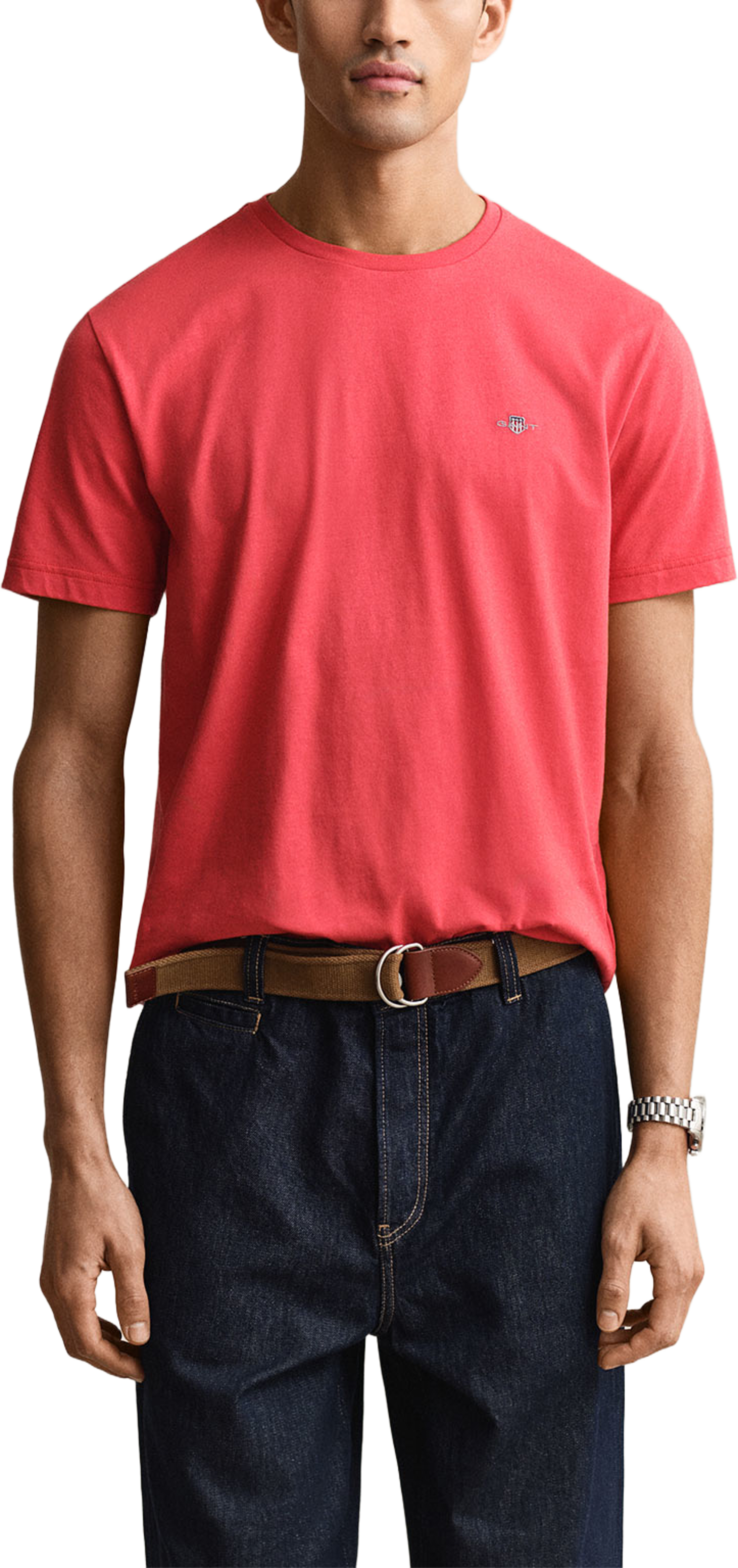 Regular Fit Shield T-Shirt, från GANT, i färgen Rose Red. Klicka för att öppna bilden i stort format