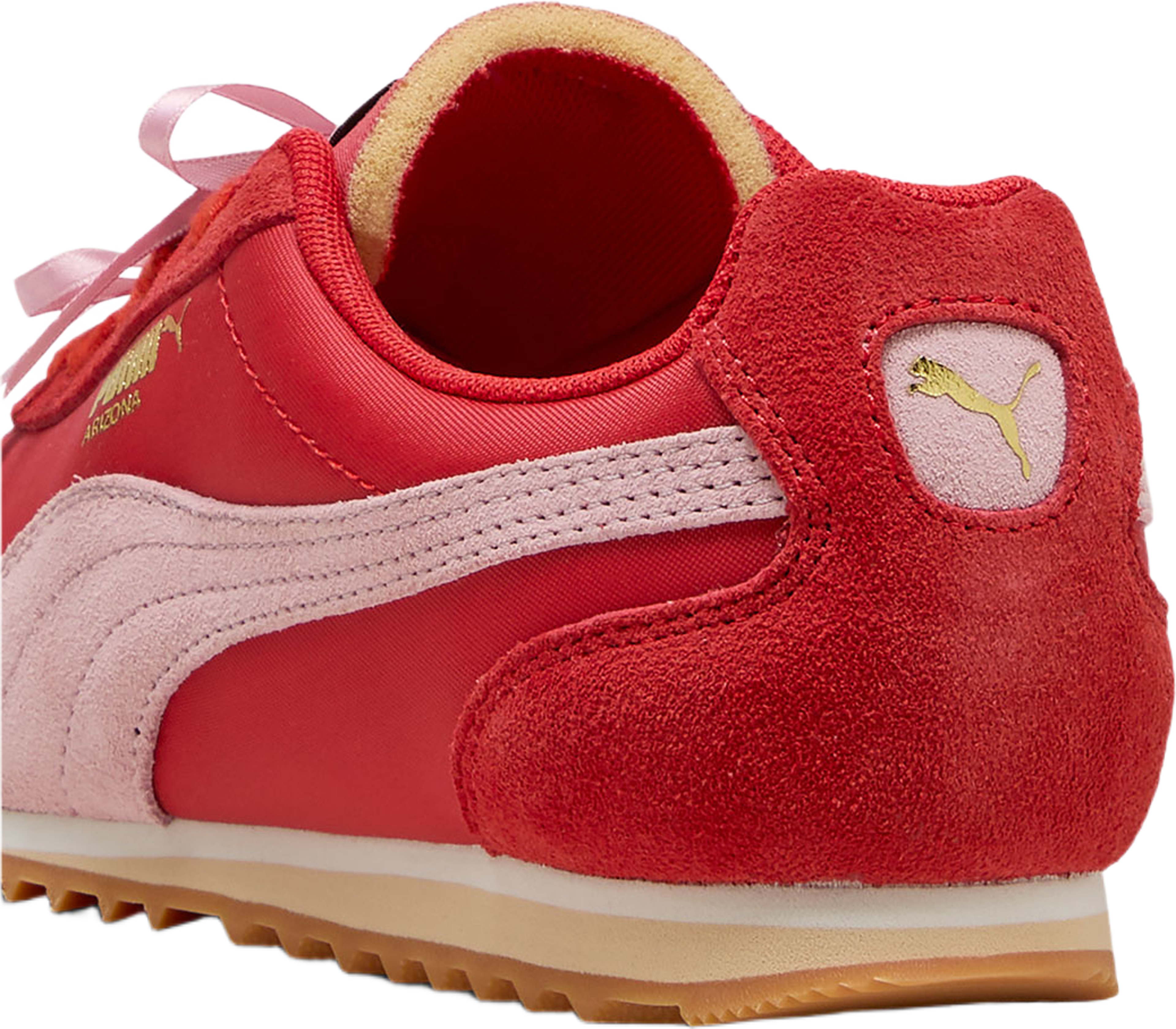 Arizona Bow Wns, från Puma, i färgen Candy Apple-rosy Outlook-gum. Klicka för att öppna bilden i stort format