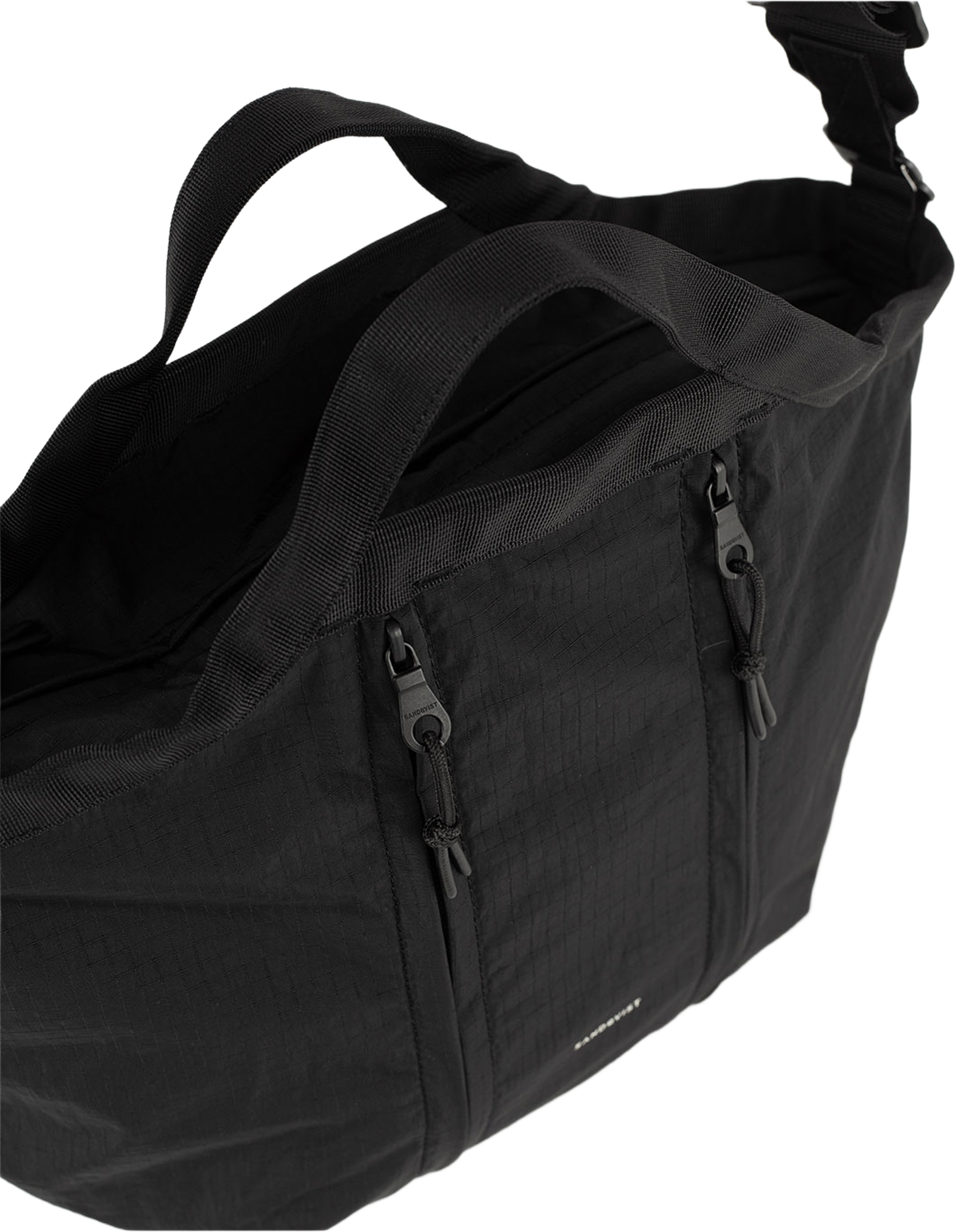 Sandqvist Crossbody bag GRID, från Sandqvist, i färgen Black. Klicka för att öppna bilden i stort format