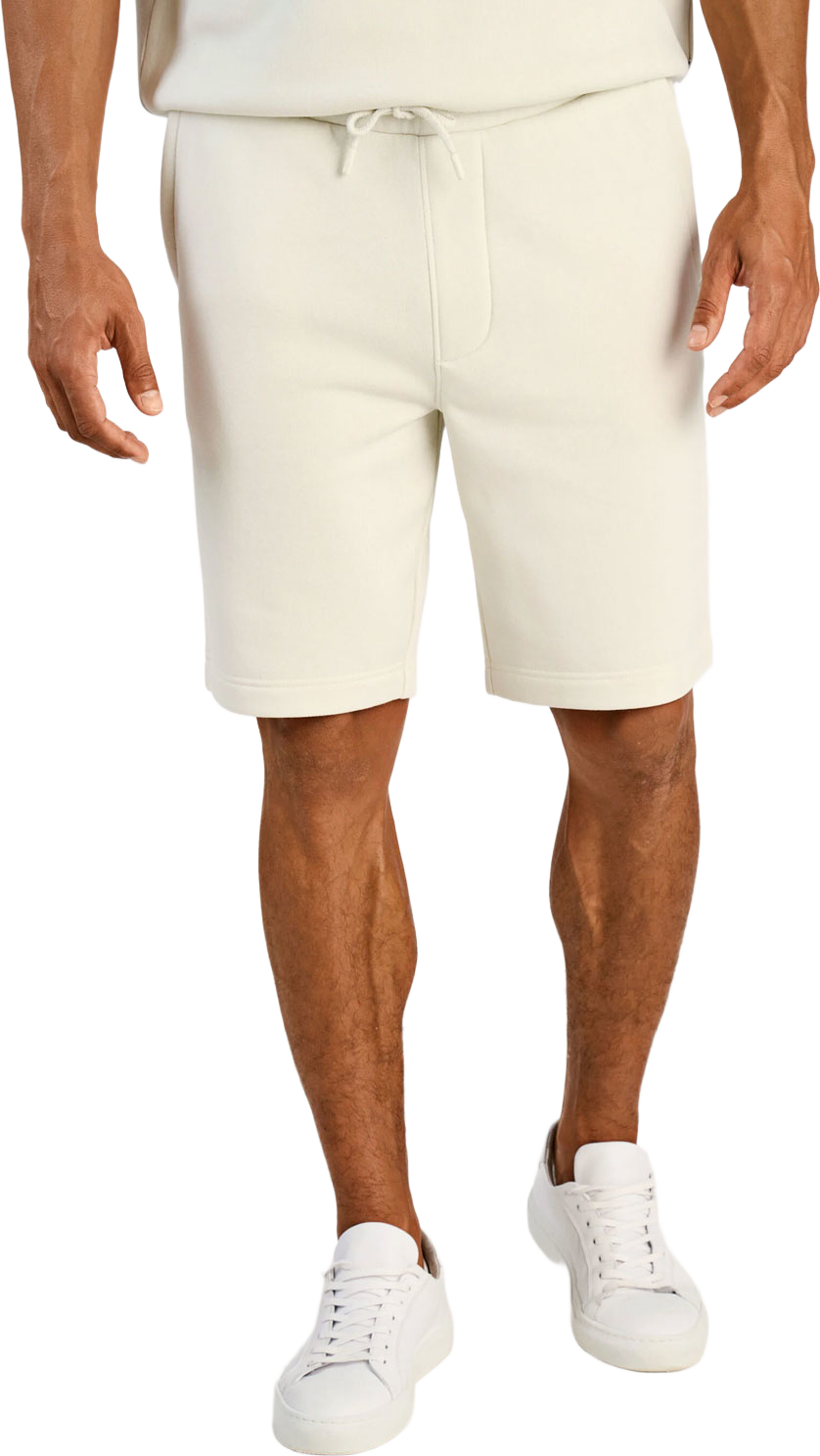Sweat Shorts, från Lindbergh, i färgen Bone White. Klicka för att öppna bilden i stort format