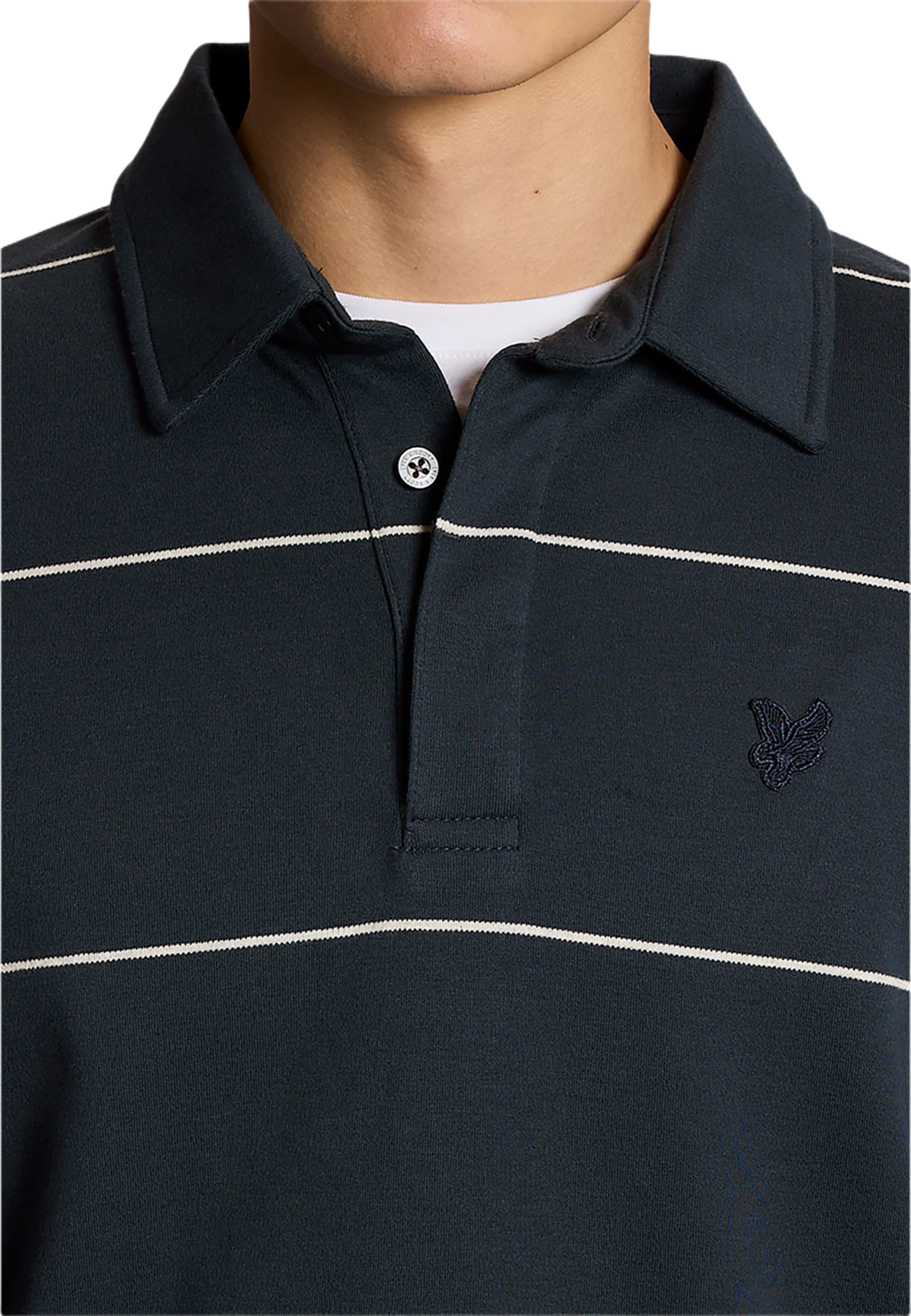 Stripe Collared Sweatshirt, från Lyle & Scott, i färgen Carbon/Light Grey Marl. Klicka för att öppna bilden i stort format