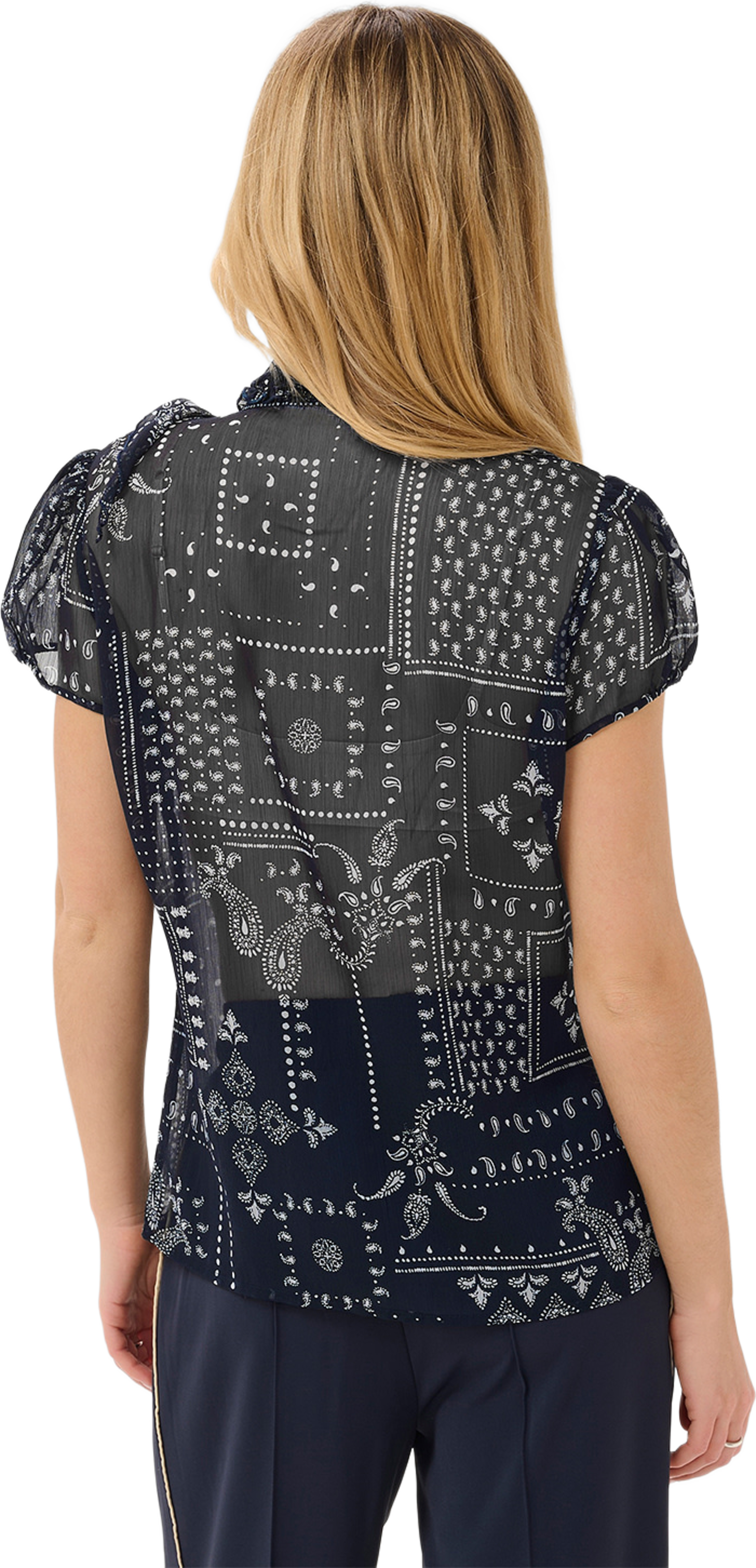 LiljaSZ Crinkle Shirt, från Saint Tropez, i färgen Nightsky Paisley Mosaic. Klicka för att öppna bilden i stort format