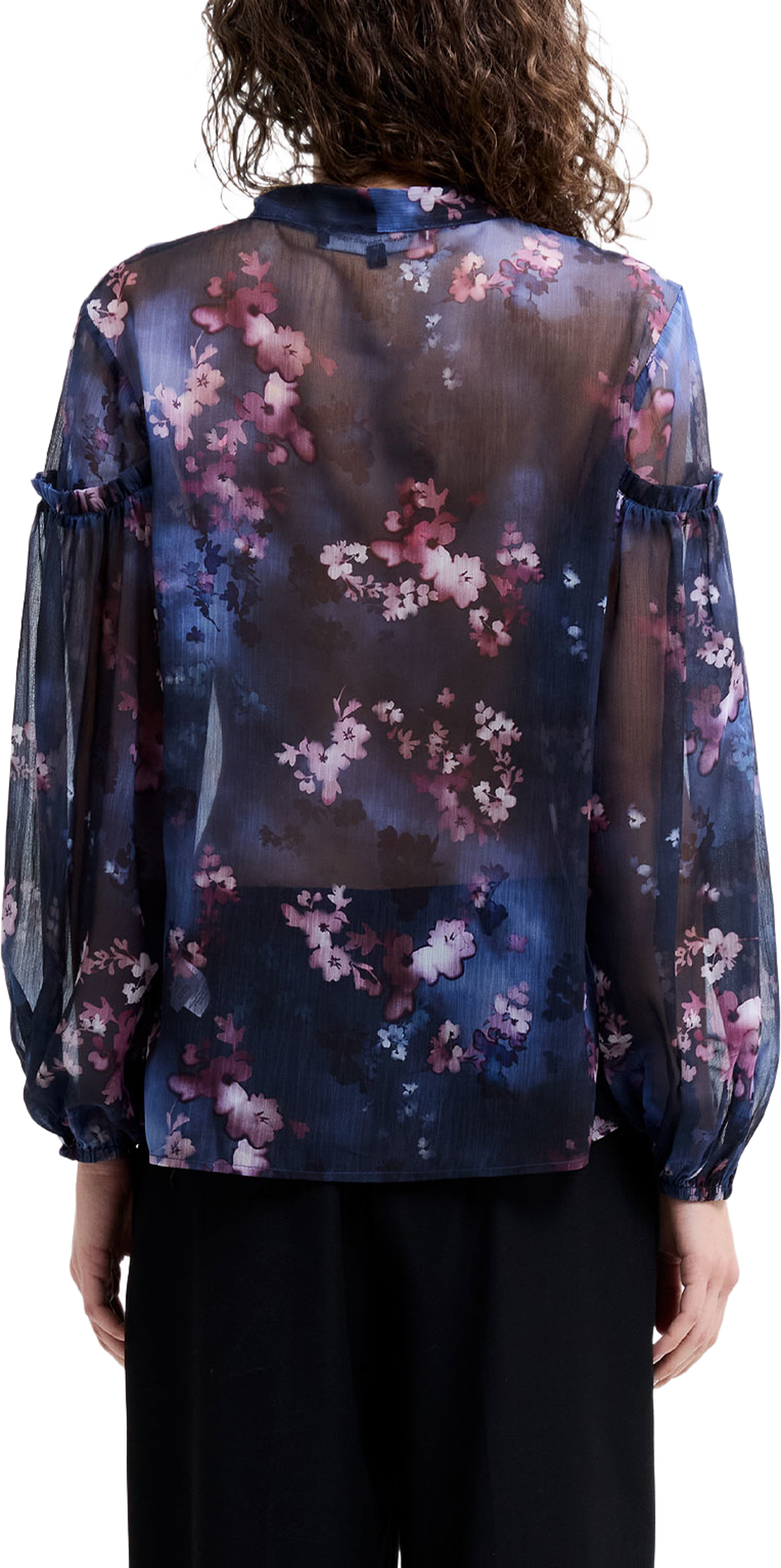 Clara Emina Sheer Bow Tie Shirt, från French Connection, i färgen Navy Multi. Klicka för att öppna bilden i stort format