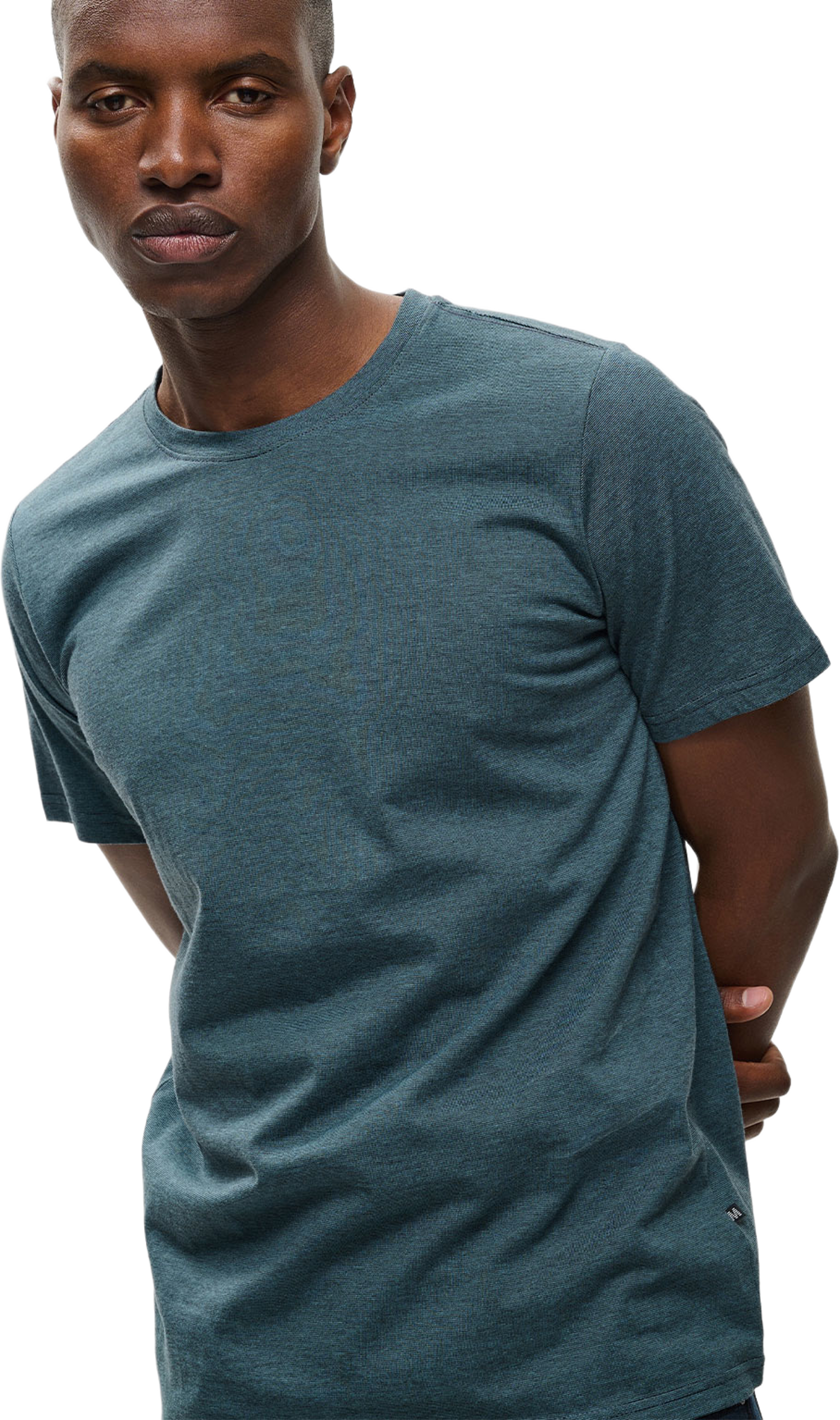 Jermane T-shirt, från Matinique, i färgen Blue Mirage. Klicka för att öppna bilden i stort format
