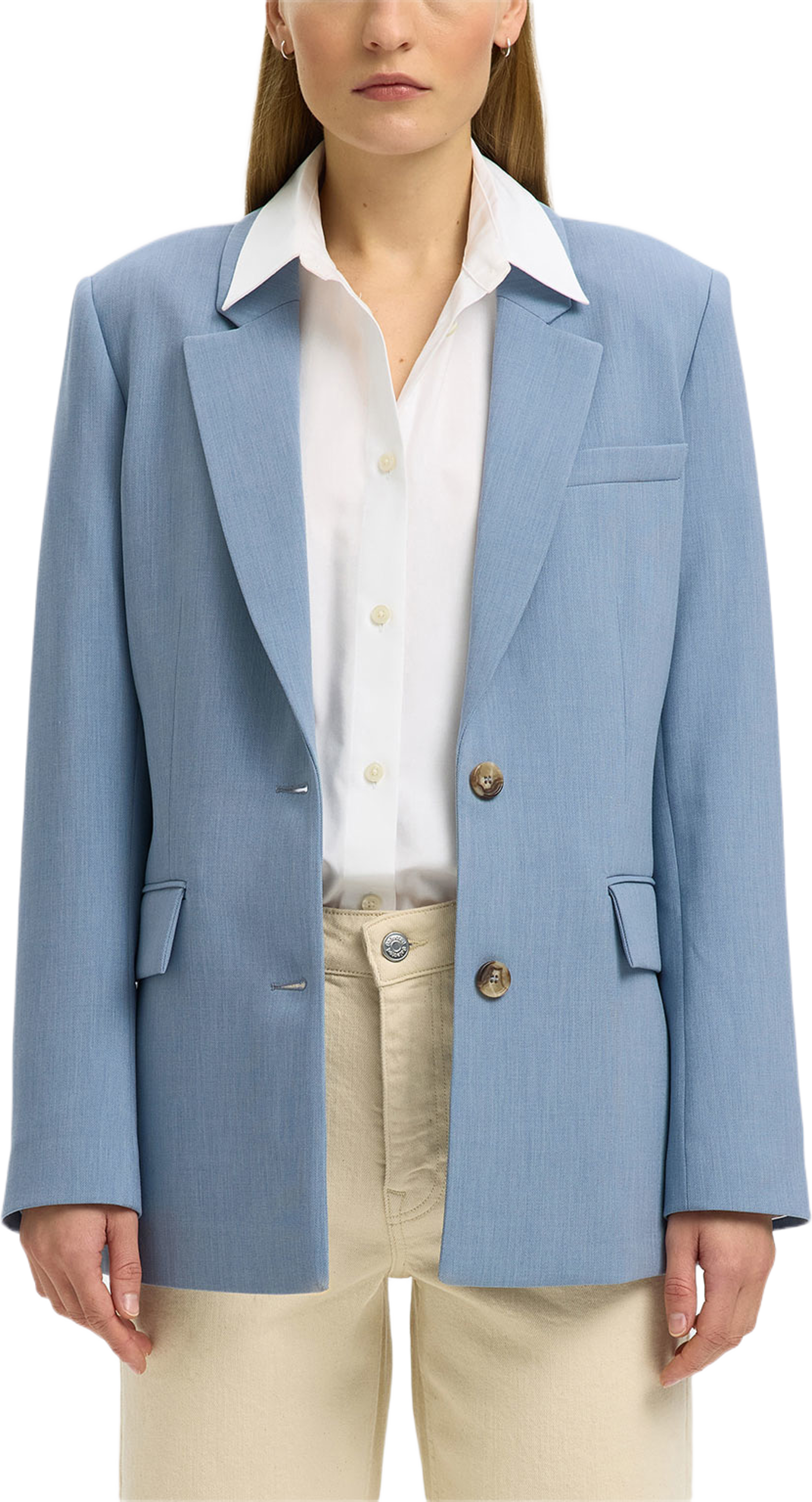 SLFRITA CLASSIC BLAZER MEL, från Selected Femme, i färgen Dusty Blue Melange. Klicka för att öppna bilden i stort format