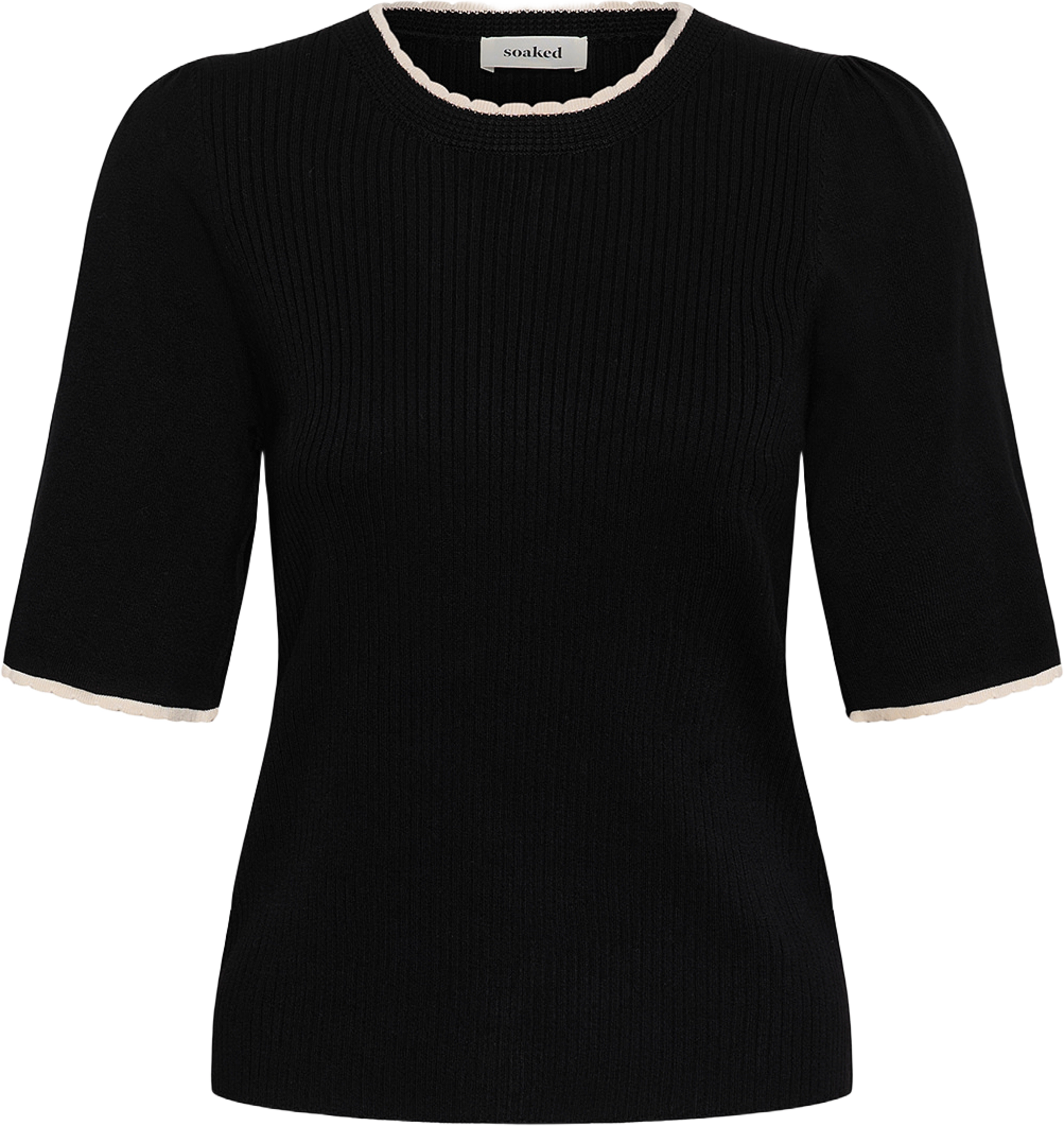 Lysandra Adrianna Pullover SS, från Soaked In Luxury, i färgen Black. Klicka för att öppna bilden i stort format