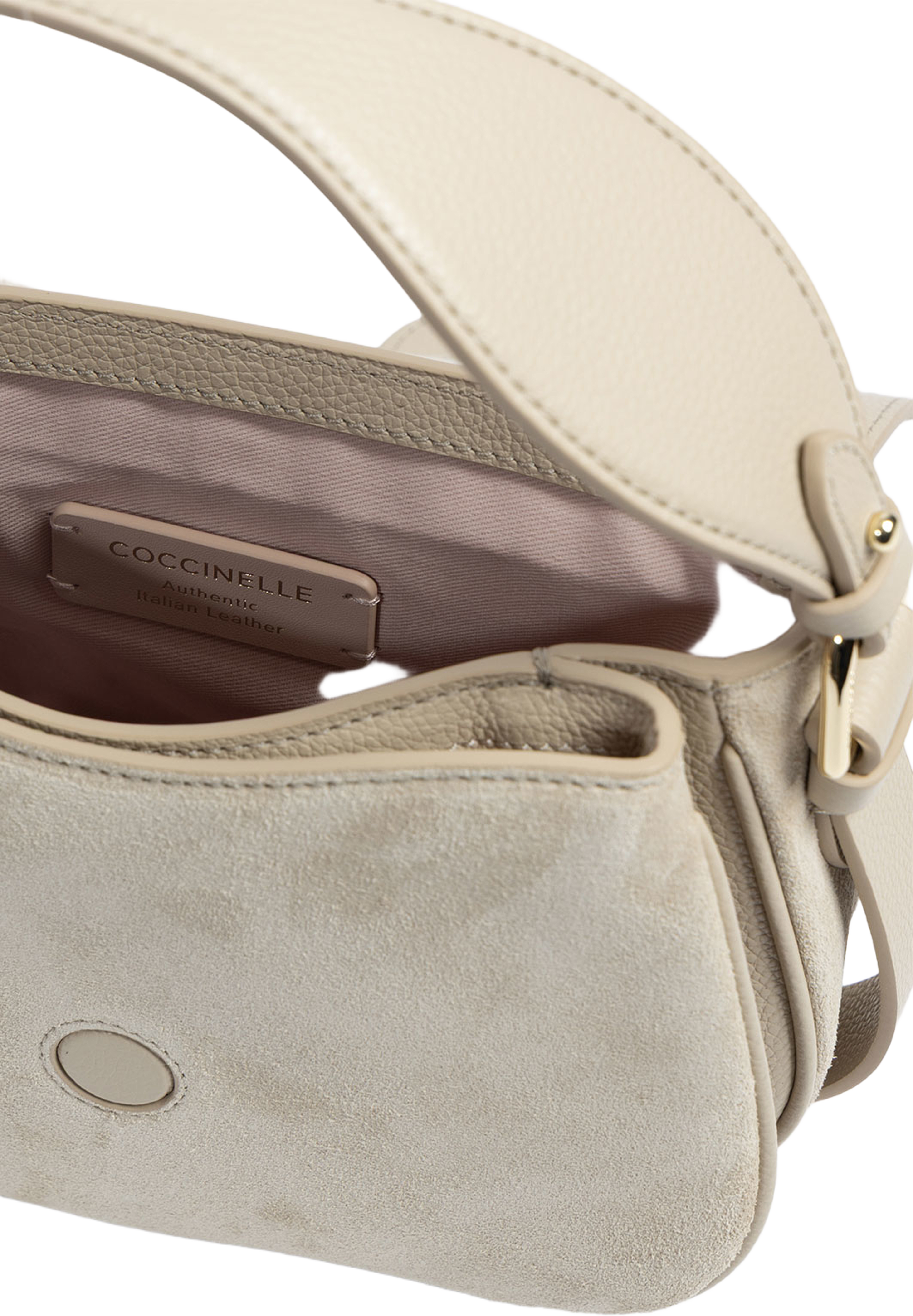 COCCINELLEMAVERY SUEDE BI, från Coccinelle, i färgen Sandshel/Sandsh. Klicka för att öppna bilden i stort format