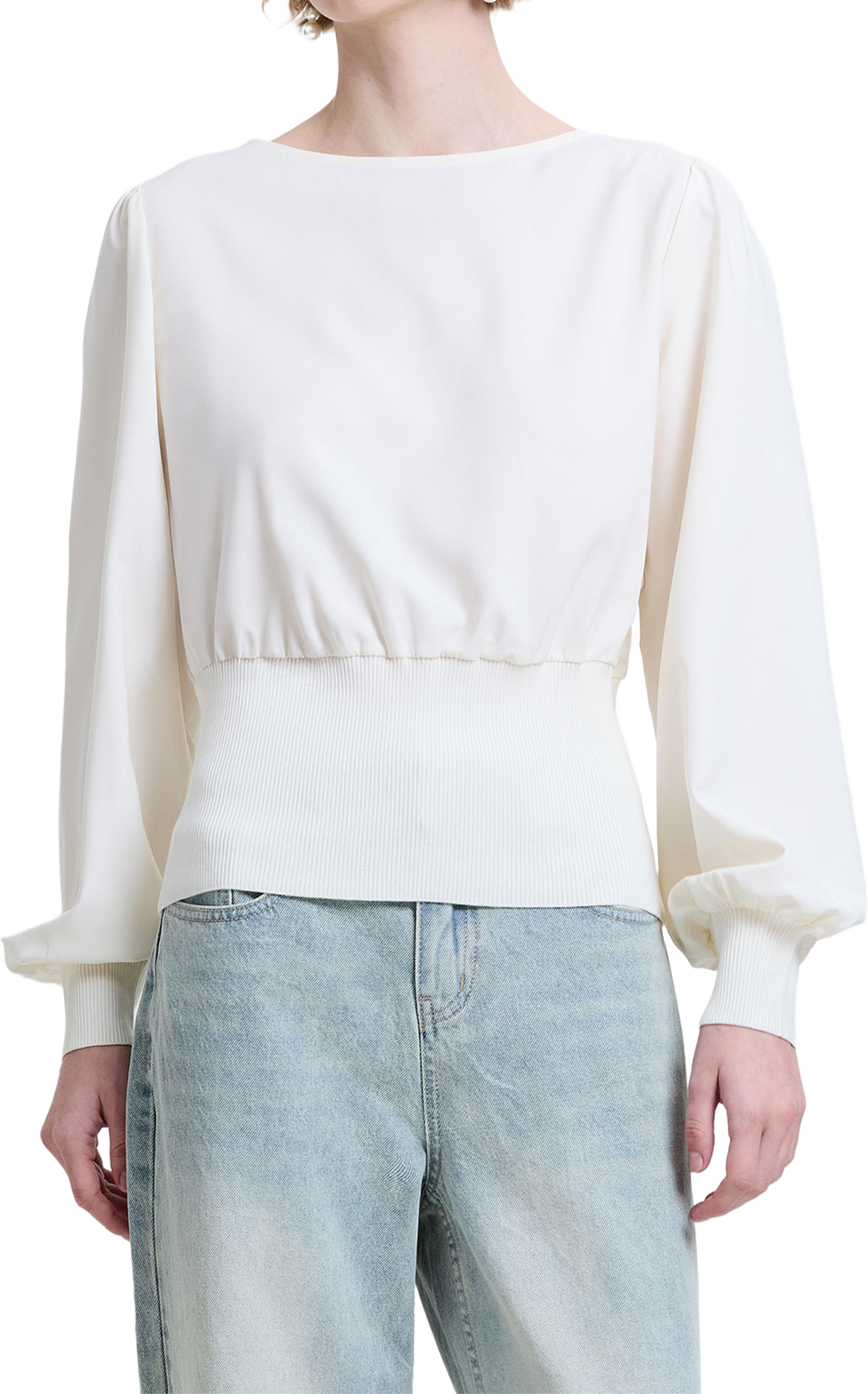 Krista Top, från French Connection, i färgen Porcelain Cream. Klicka för att öppna bilden i stort format