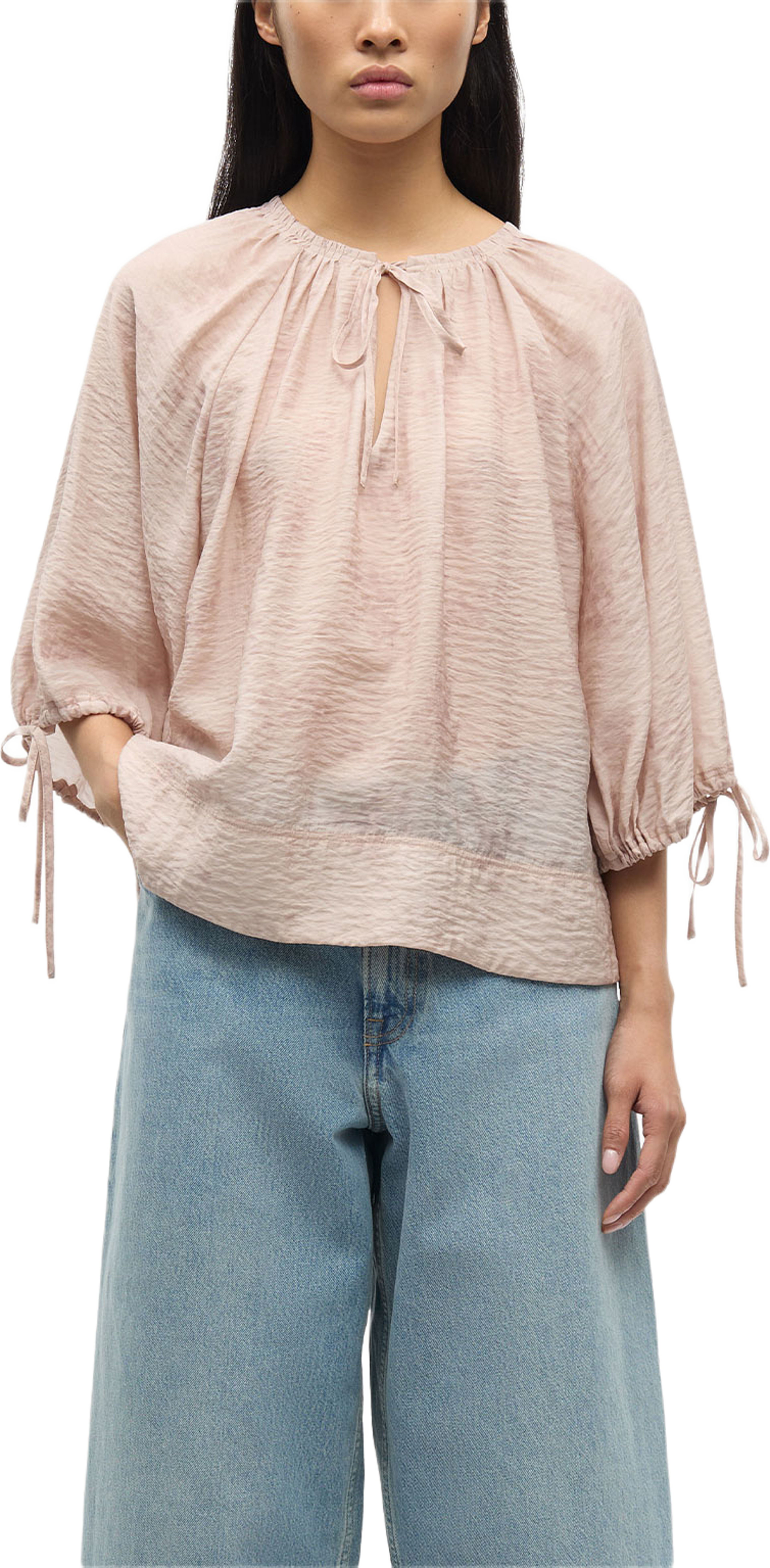 Samatera ss blouse 15754, från SAMSOE SAMSOE, i färgen Blooming Pink. Klicka för att öppna bilden i stort format