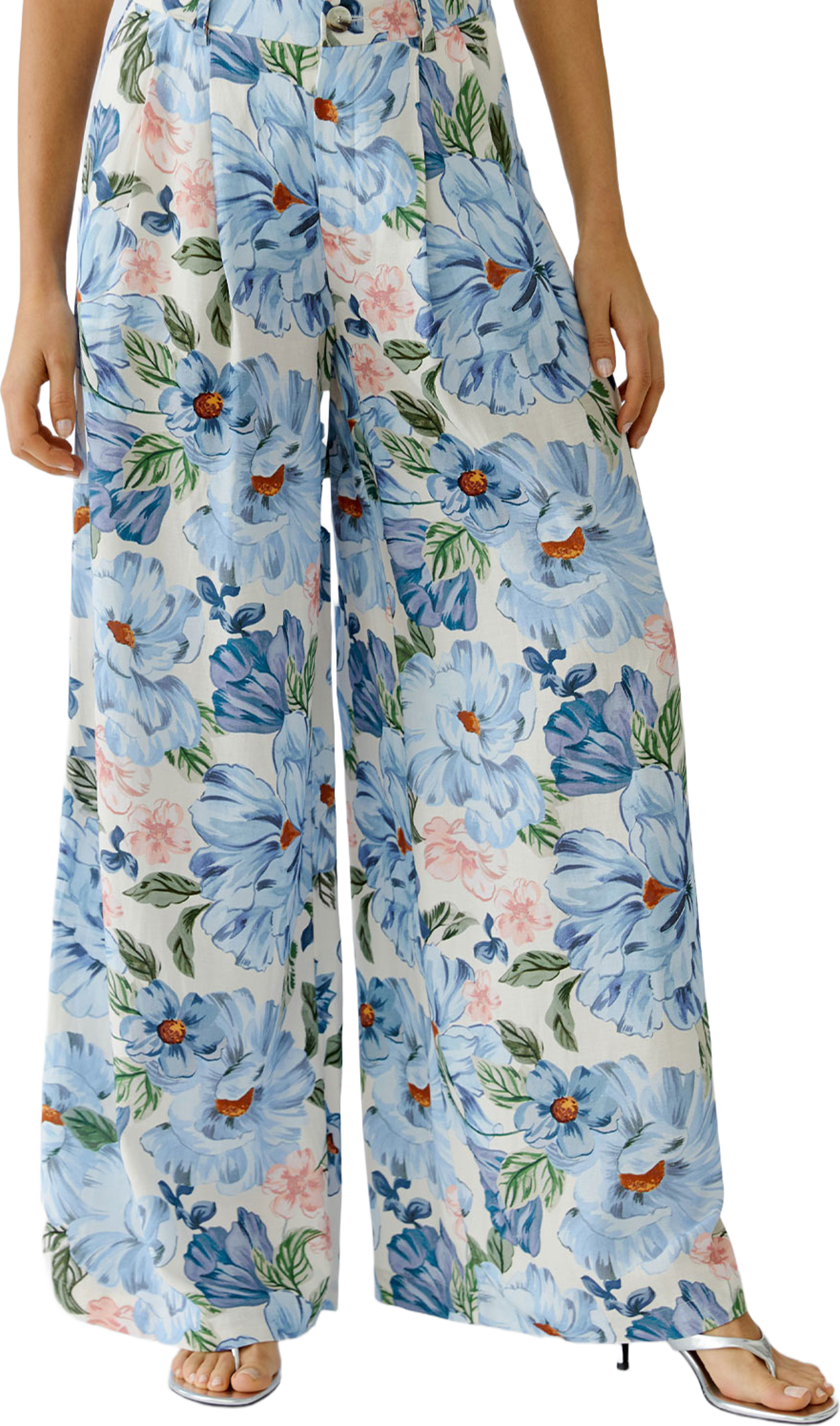 Capsule Trousers, från Oui, i färgen Blue White. Klicka för att öppna bilden i stort format