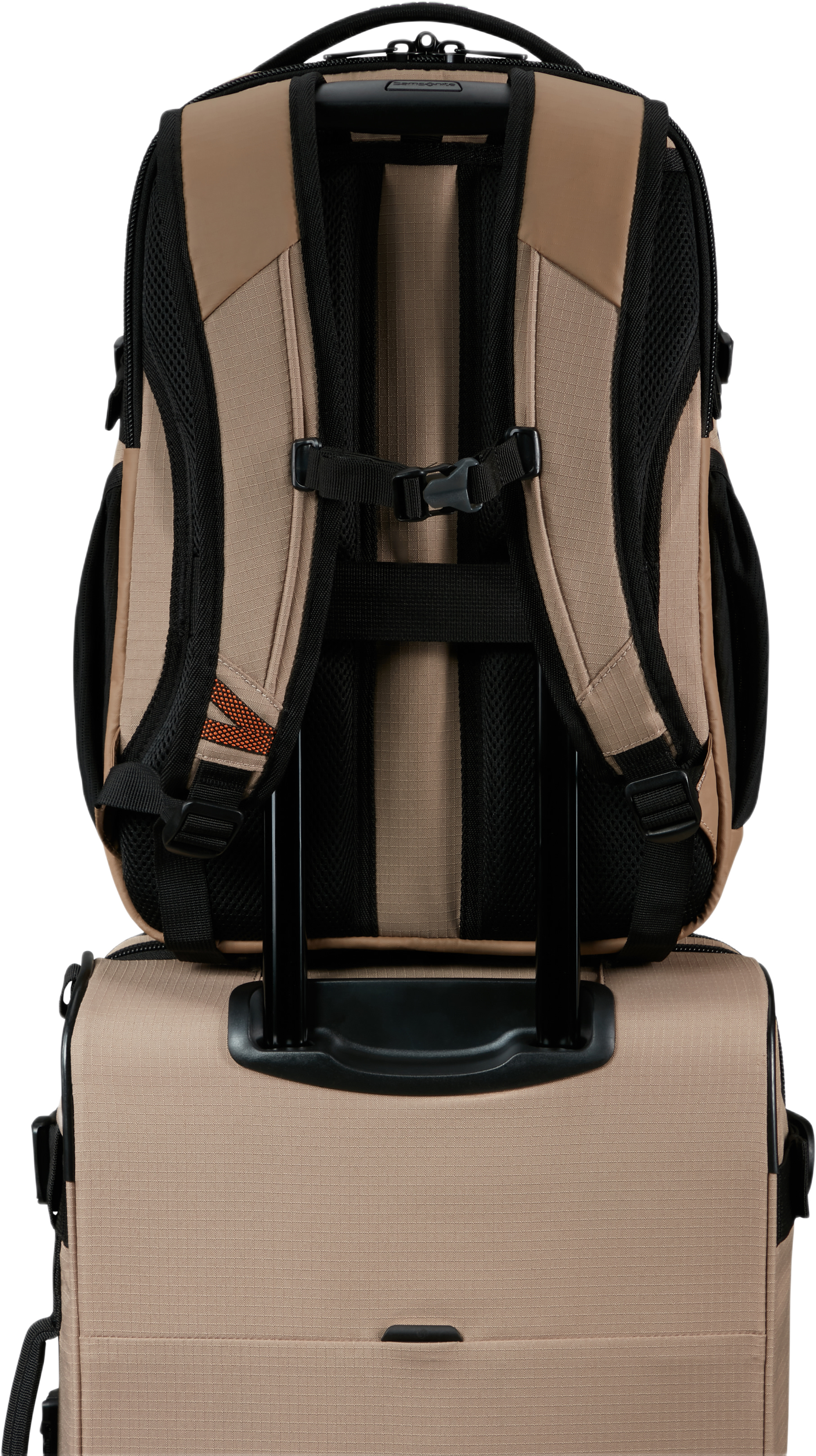 Ryggsäck, från Samsonite, i färgen Dune. Klicka för att öppna bilden i stort format