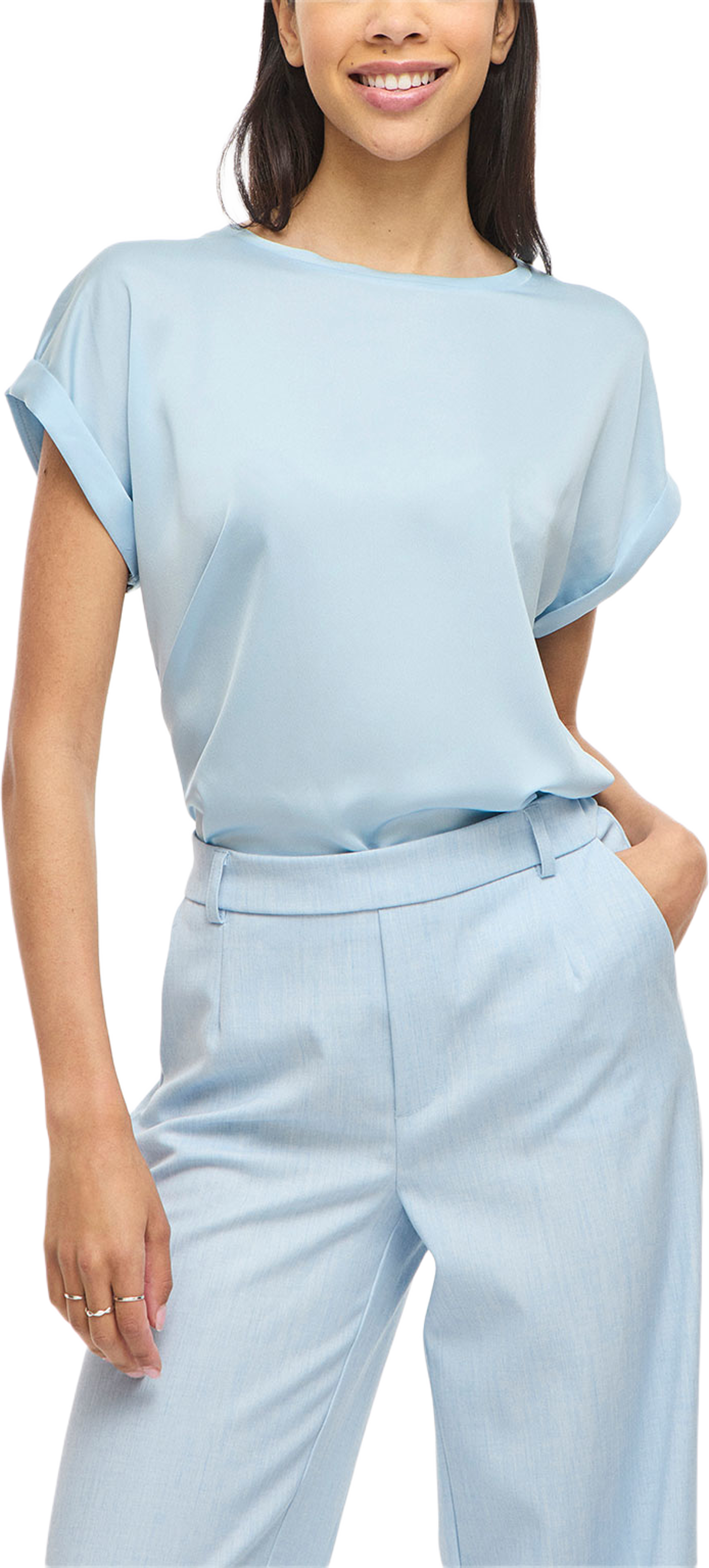 Viellette Kortärmad Satintopp, från Vila, i färgen Nantucket Breeze. Klicka för att öppna bilden i stort format