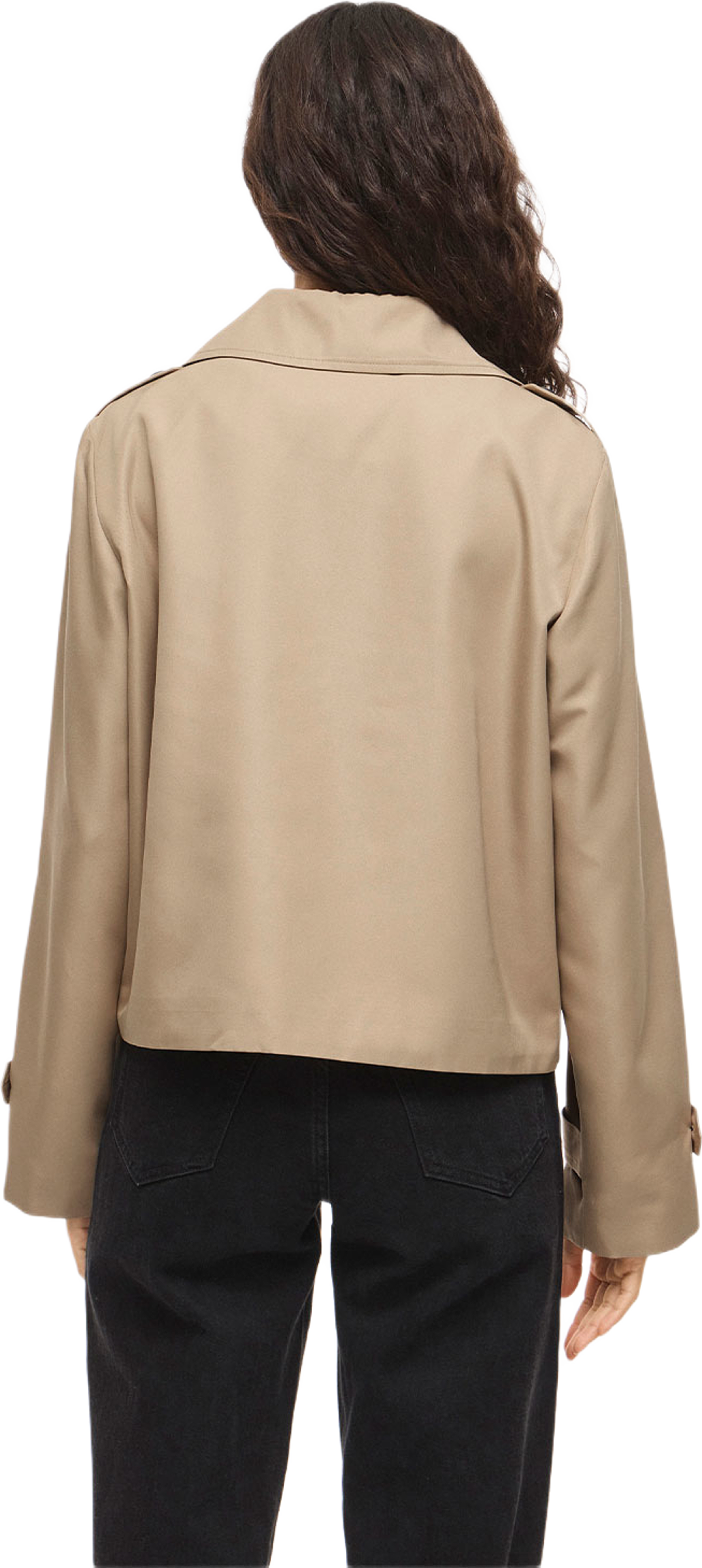 VIADDISON L/S SHORT JACKET, från Vila, i färgen Savannah Tan. Klicka för att öppna bilden i stort format