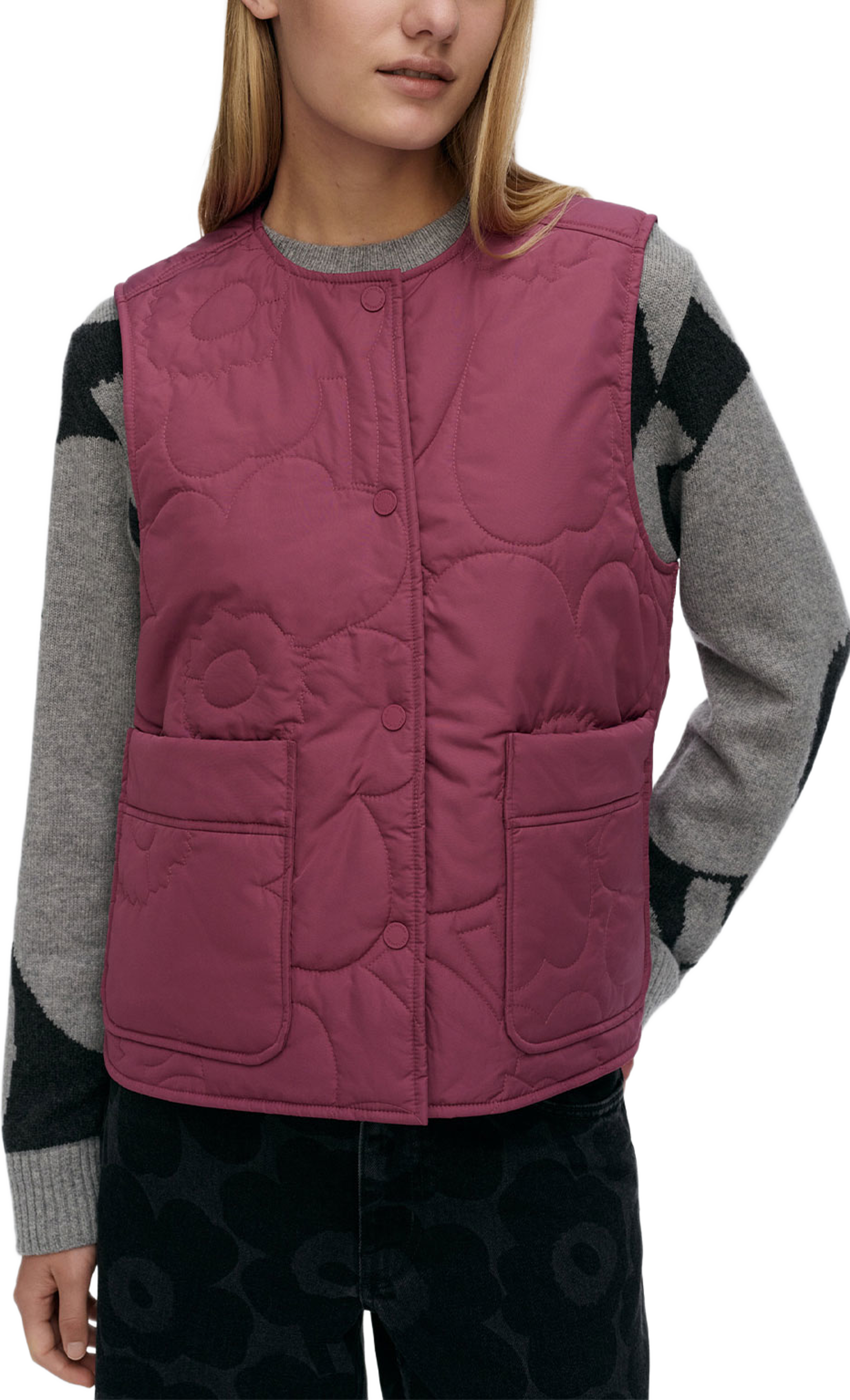 Kaiverrus Piirto Unikko Padded Vest, från Marimekko, i färgen Dark Rose, Dark Rose. Klicka för att öppna bilden i stort format