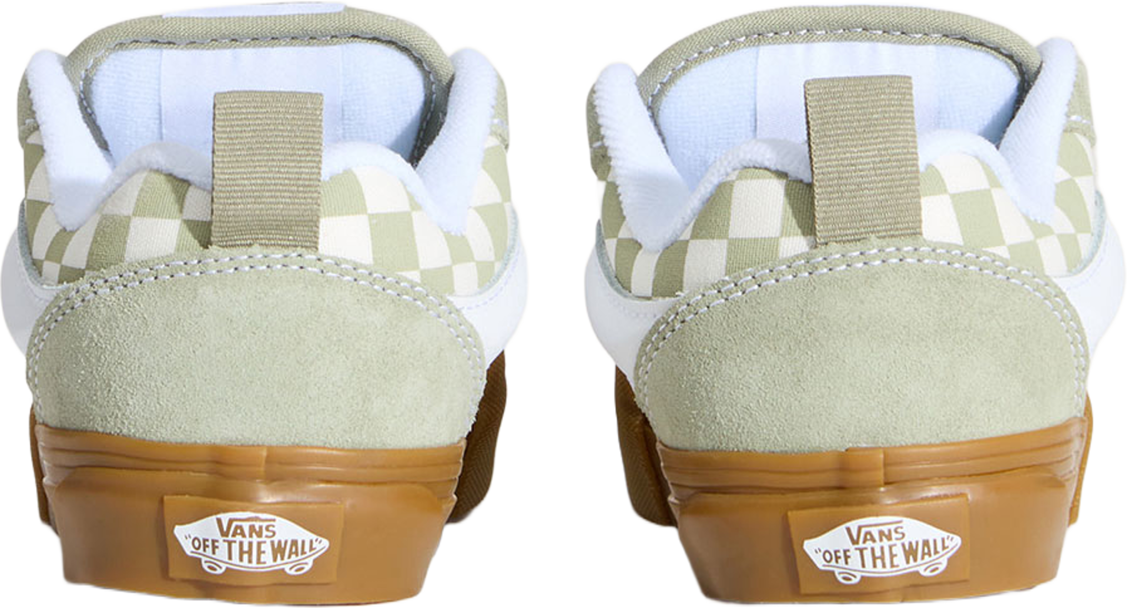 Knu Skool, från Vans, i färgen Soft Sage, Gum. Klicka för att öppna bilden i stort format