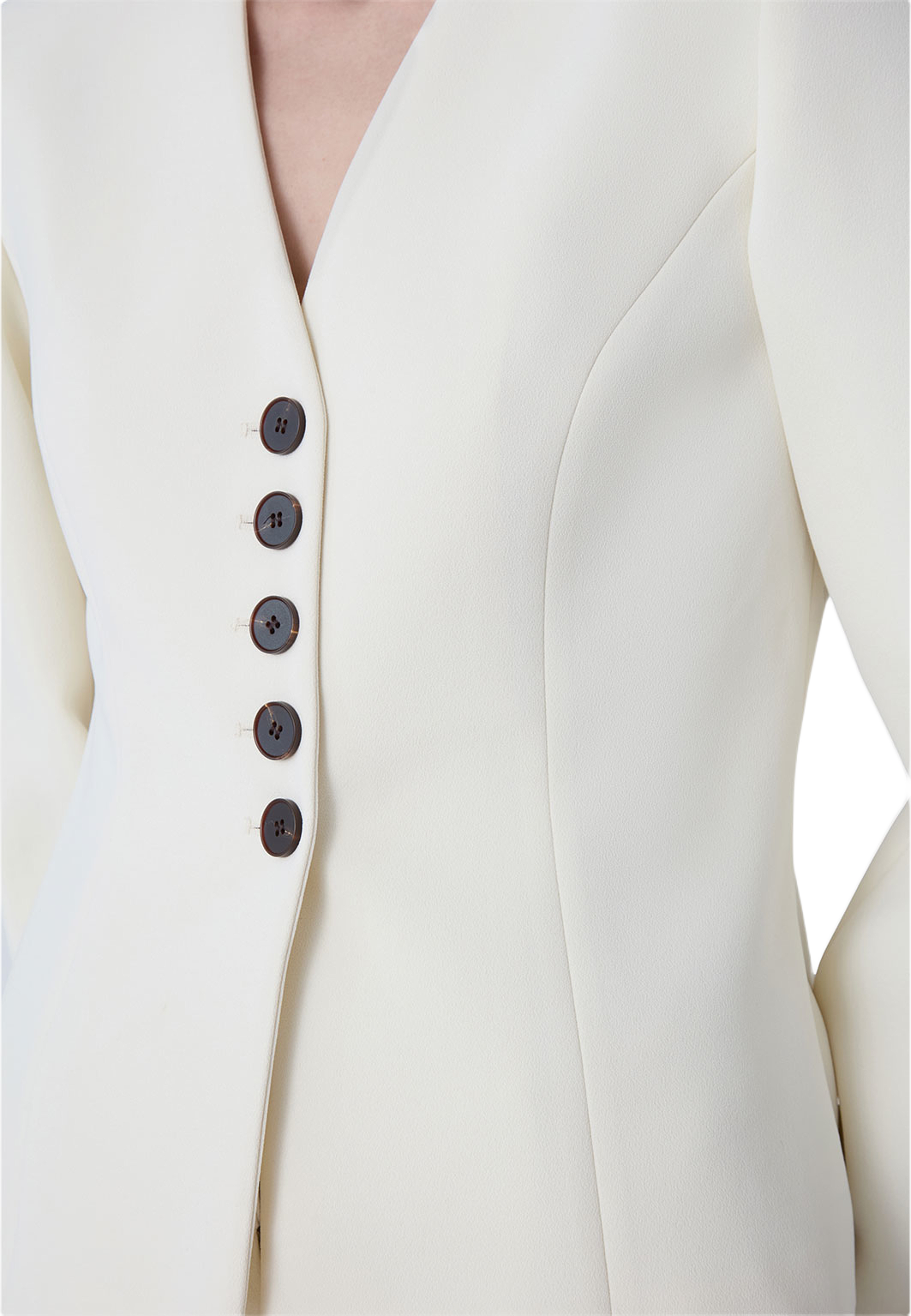 The Dania Crepe Blazer, från Marville Road, i färgen Creme. Klicka för att öppna bilden i stort format