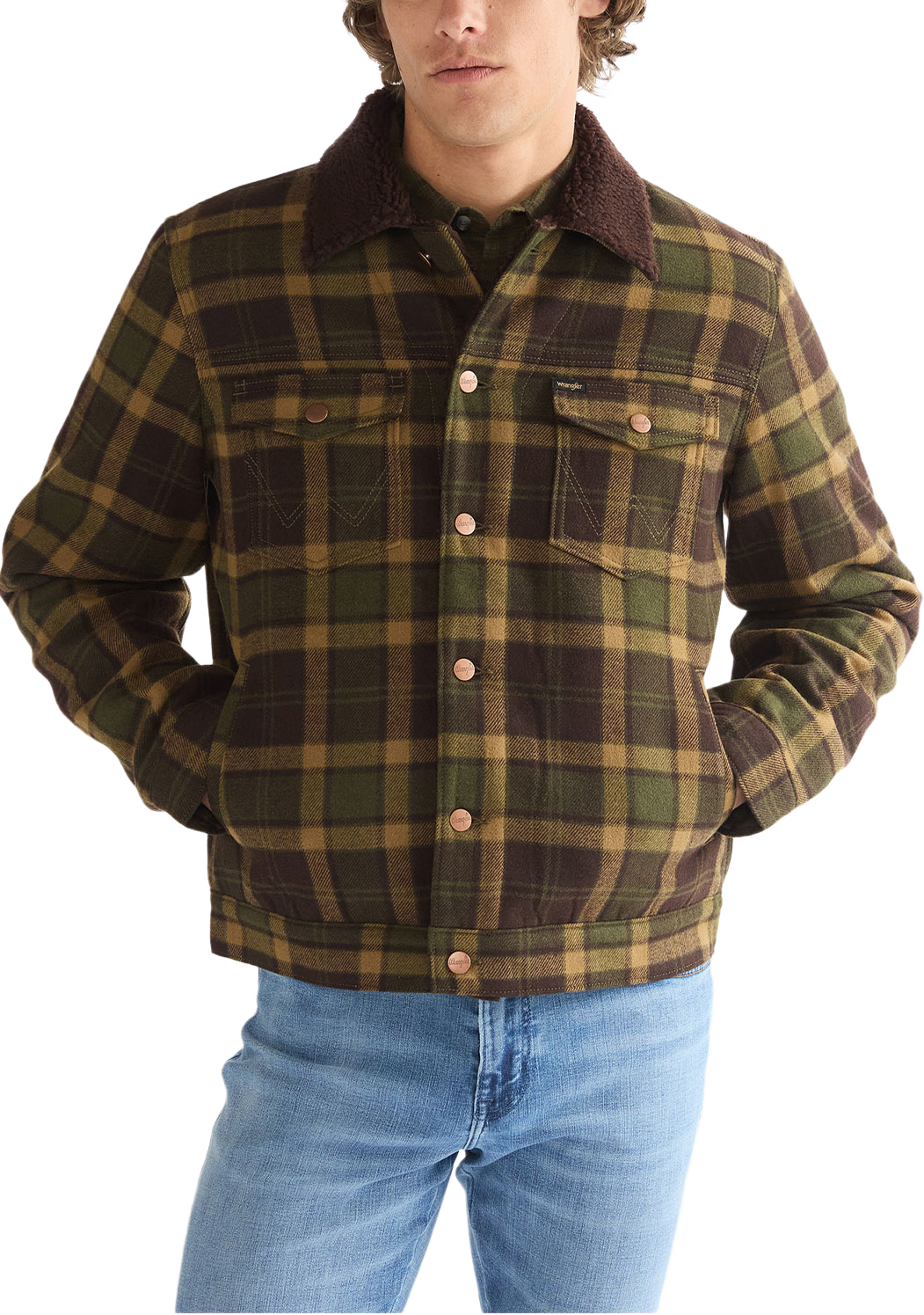 Wool Trucker, från Wrangler, i färgen Olive. Klicka för att öppna bilden i stort format