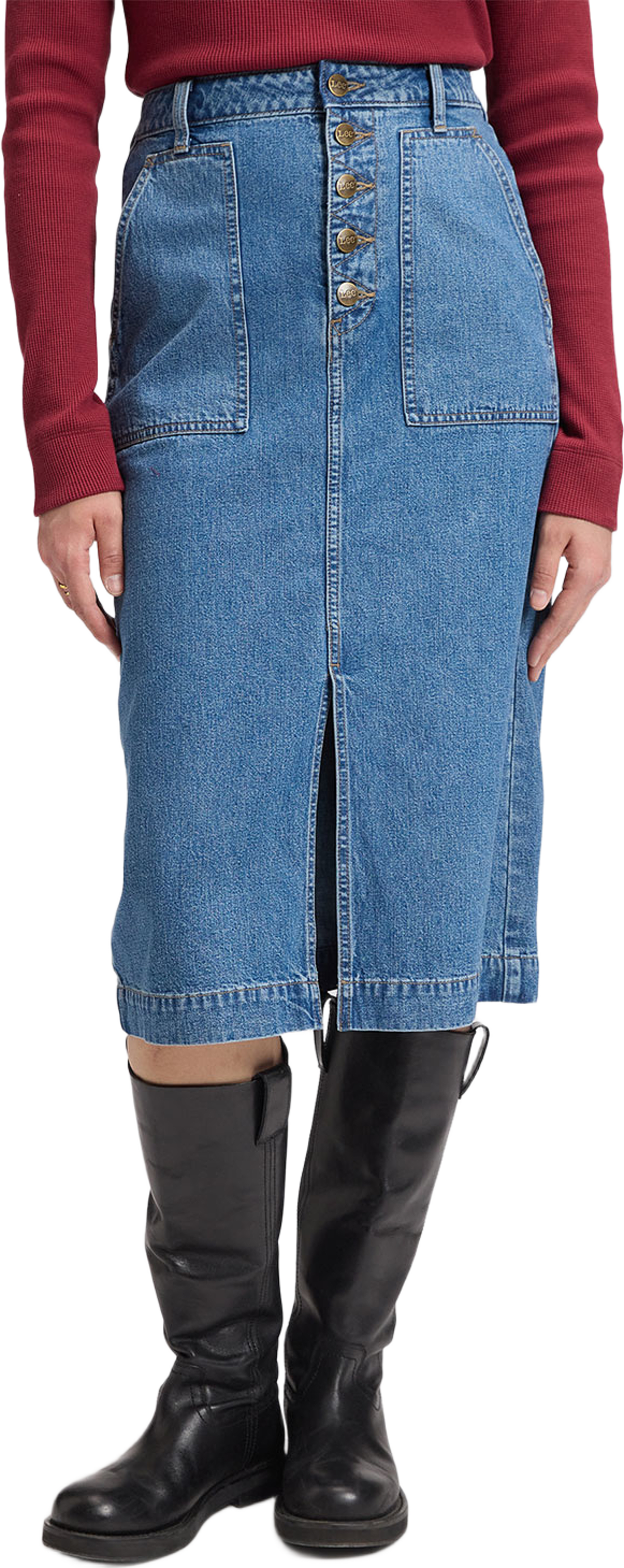 Patch Pocket Midi Skirt, från Lee, i färgen Warm Embrace. Klicka för att öppna bilden i stort format