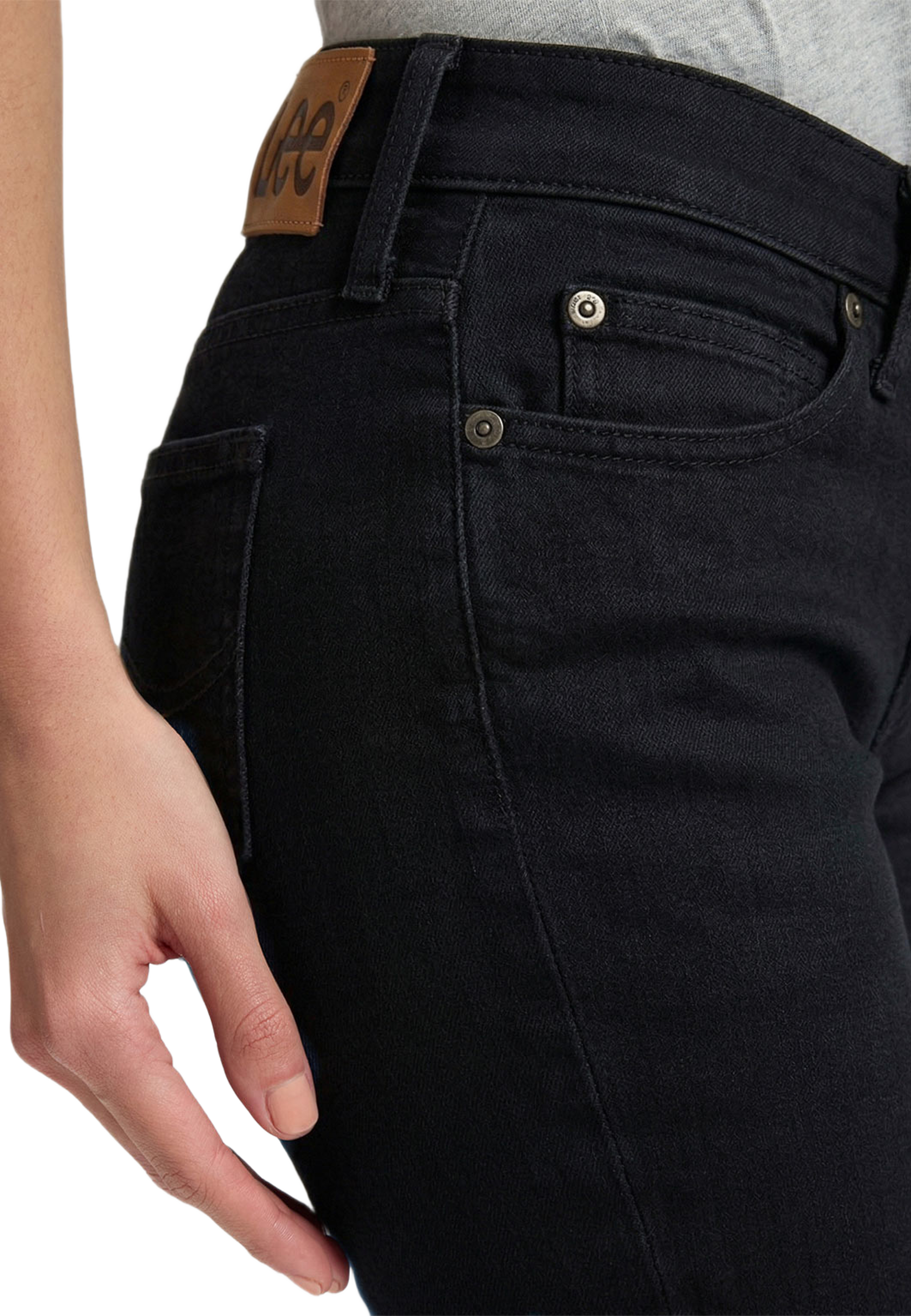 Jessica Jeans, från Lee, i färgen Black Rinse. Klicka för att öppna bilden i stort format